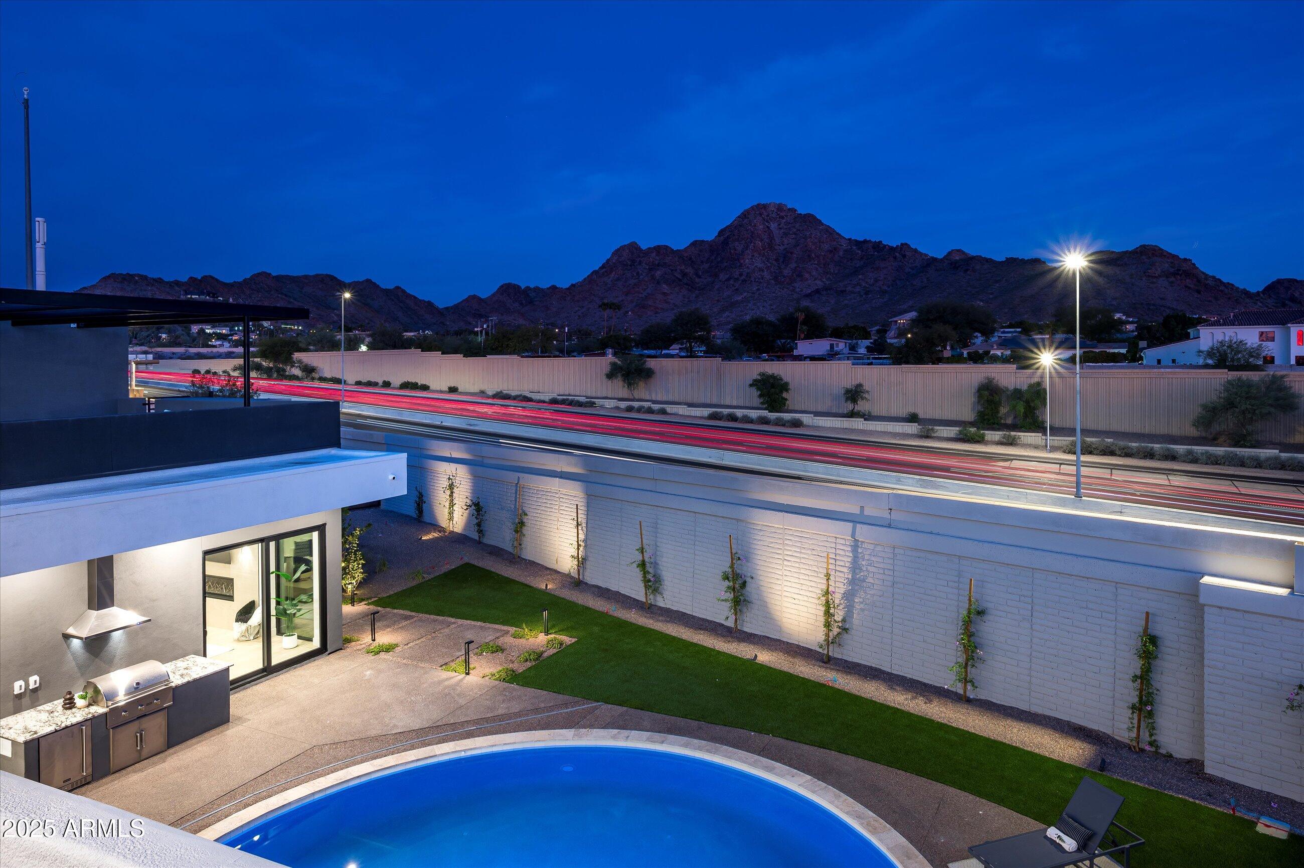 1831 E PALMAIRE Avenue