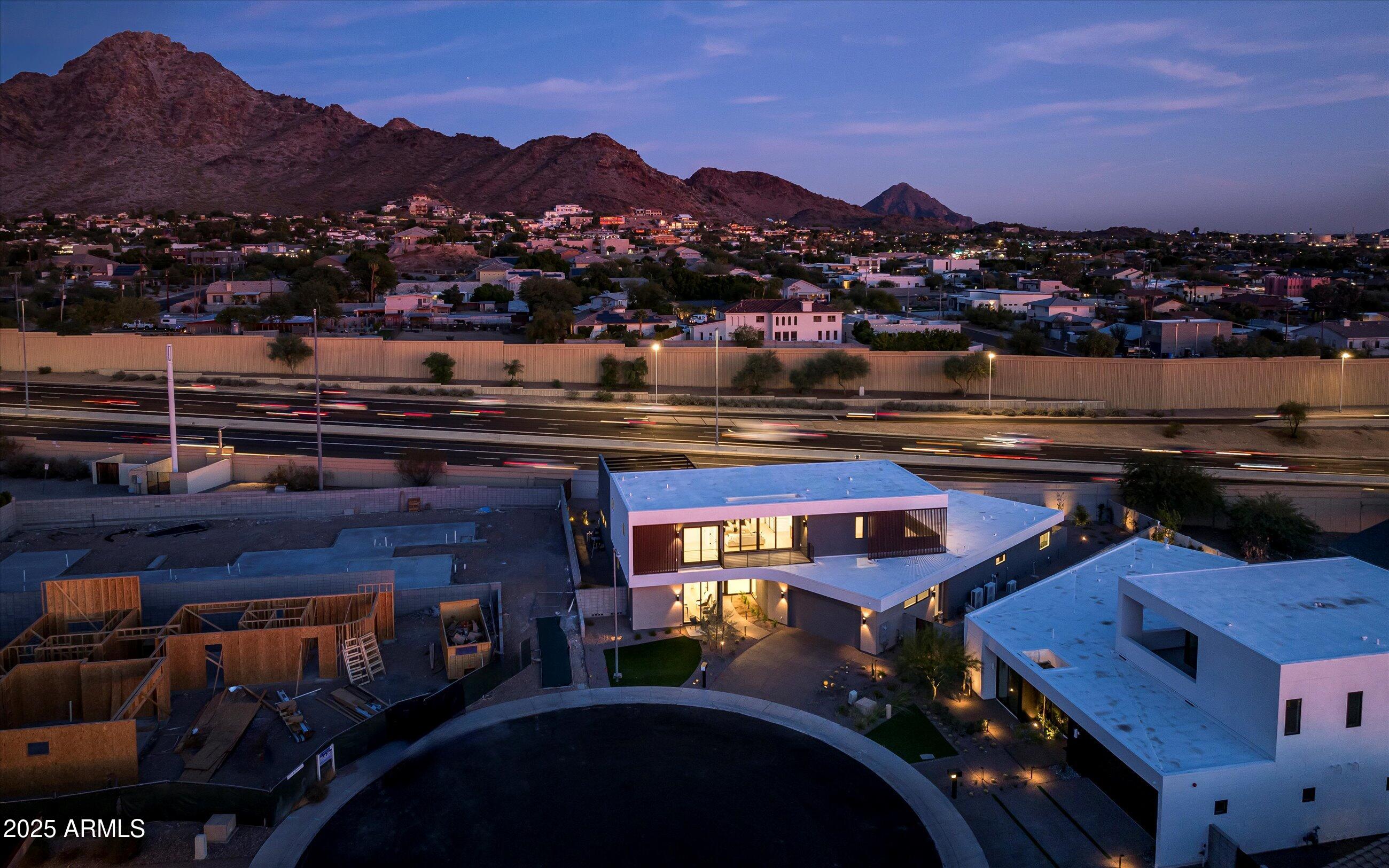 1831 E PALMAIRE Avenue