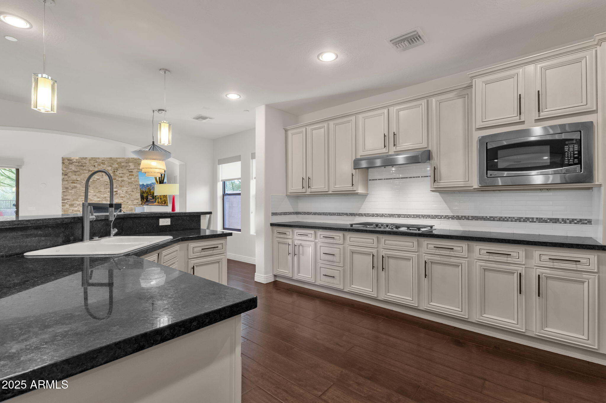 9871 E SOUTH BEND Drive