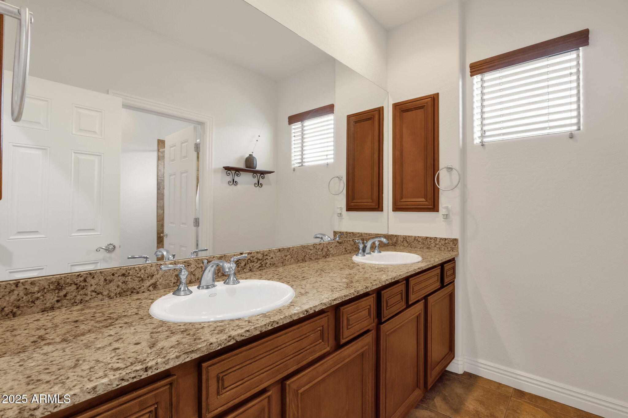 9871 E SOUTH BEND Drive