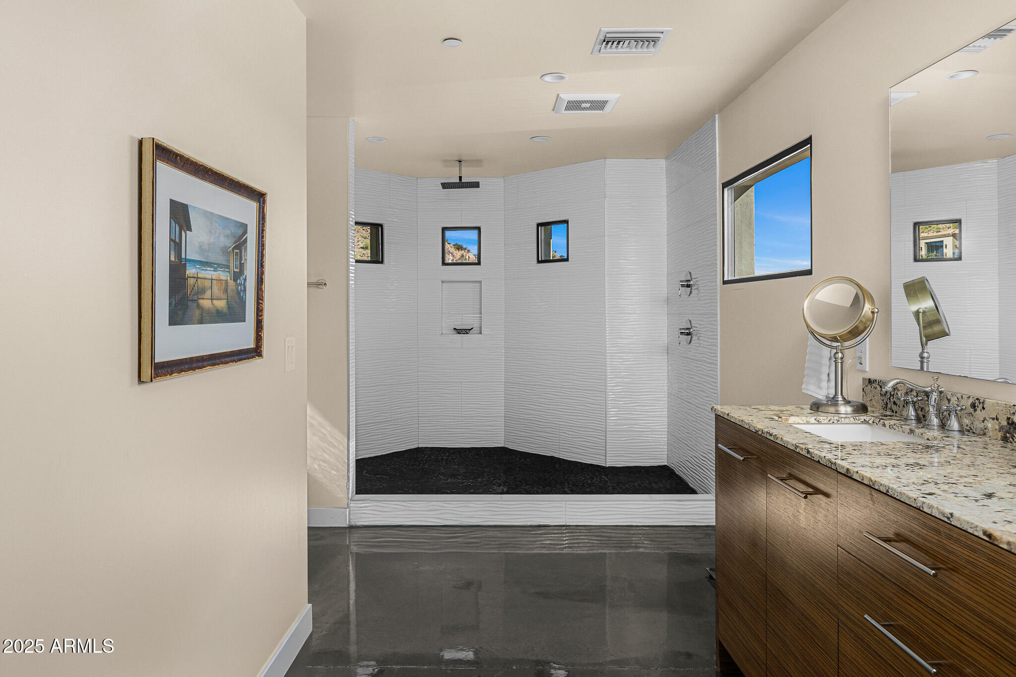 5826 E INDIAN BEND Road