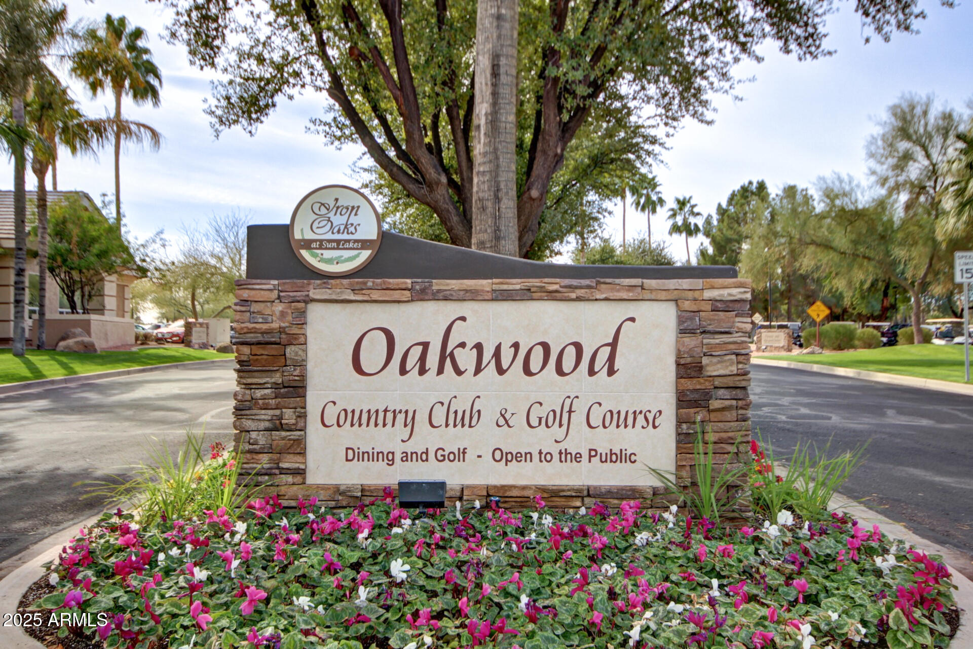 9312 E ARROWVALE Drive