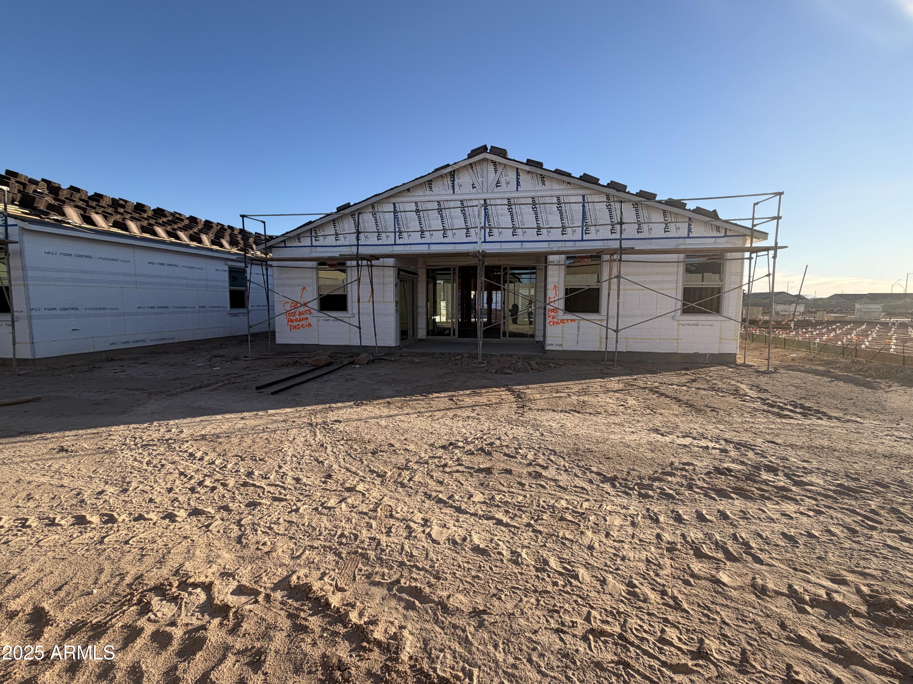 24200 W BOWKER Street