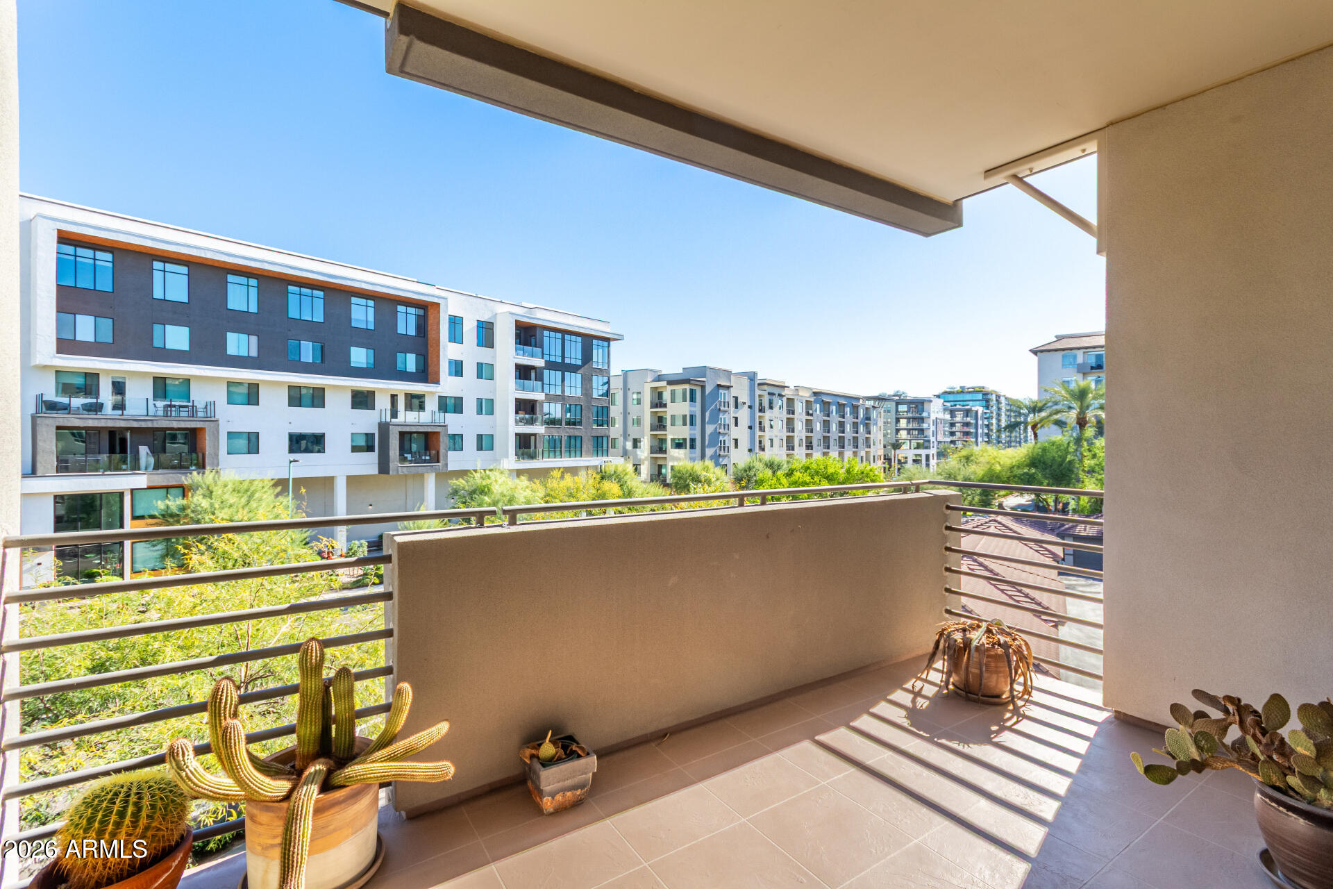 15802 N 71ST Street, 406