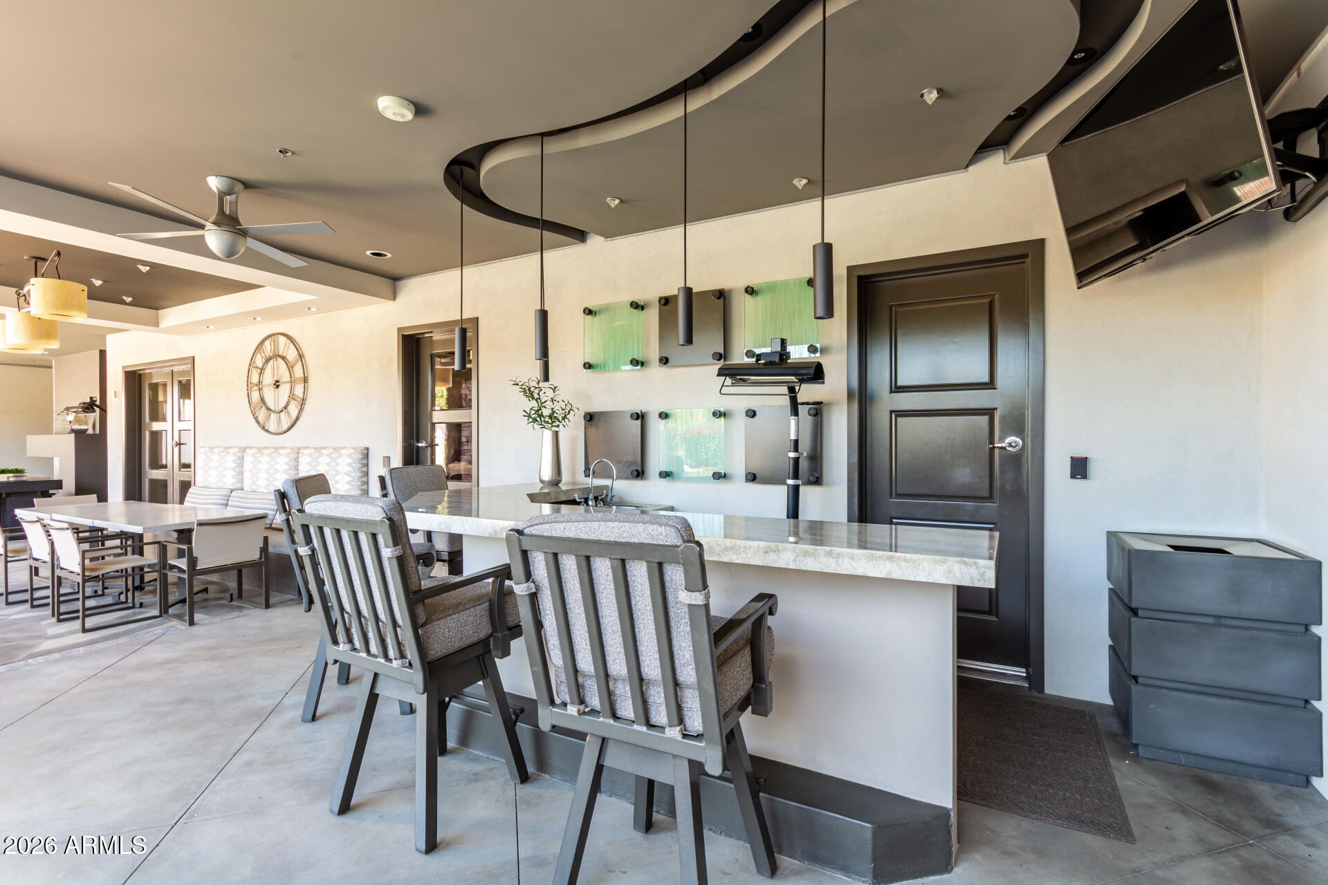 15802 N 71ST Street, 406