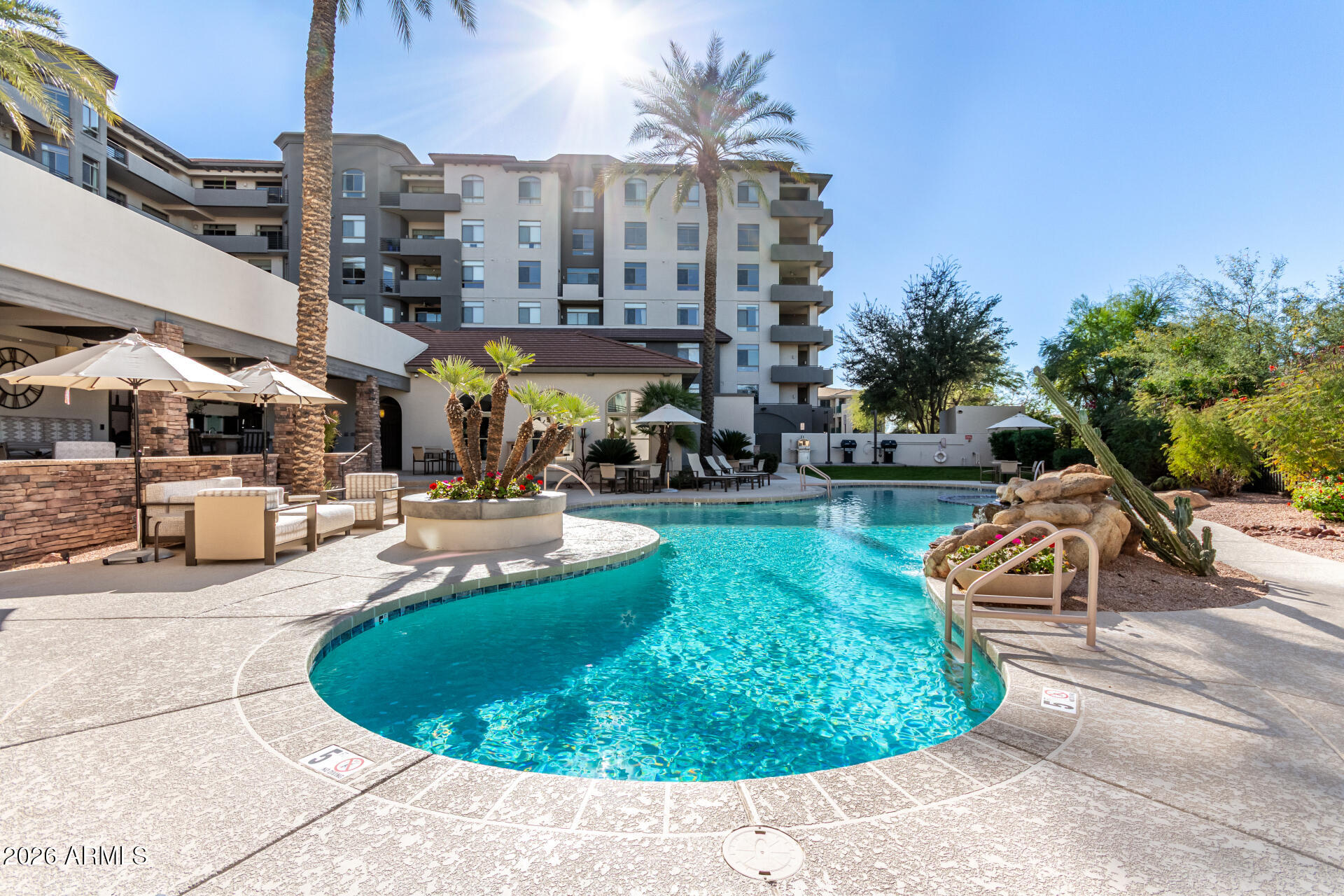 15802 N 71ST Street, 406