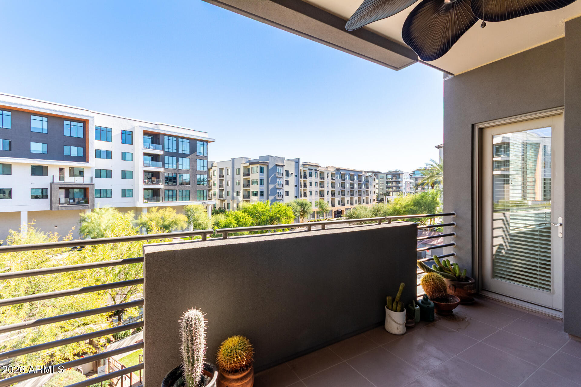 15802 N 71ST Street, 406