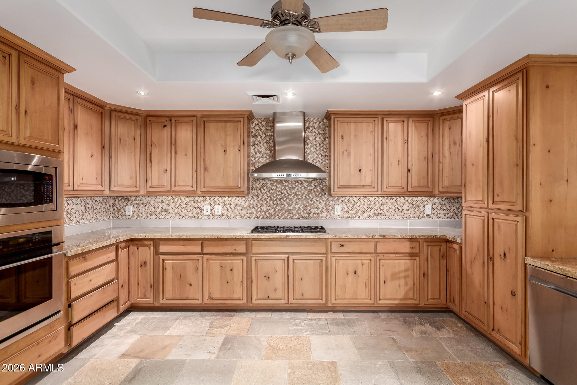 15802 N 71ST Street, 406