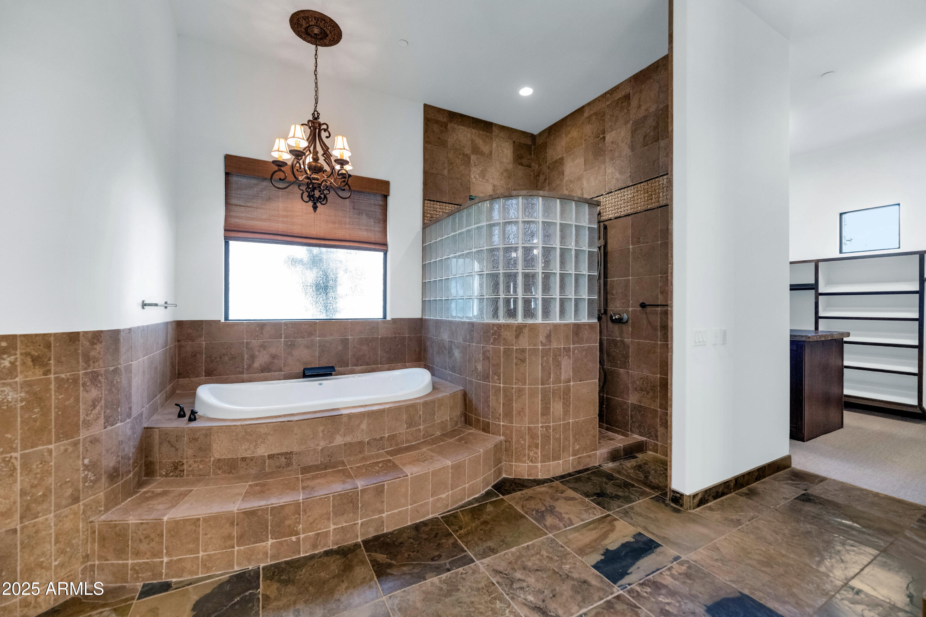 7233 E ROYAL PALM Road