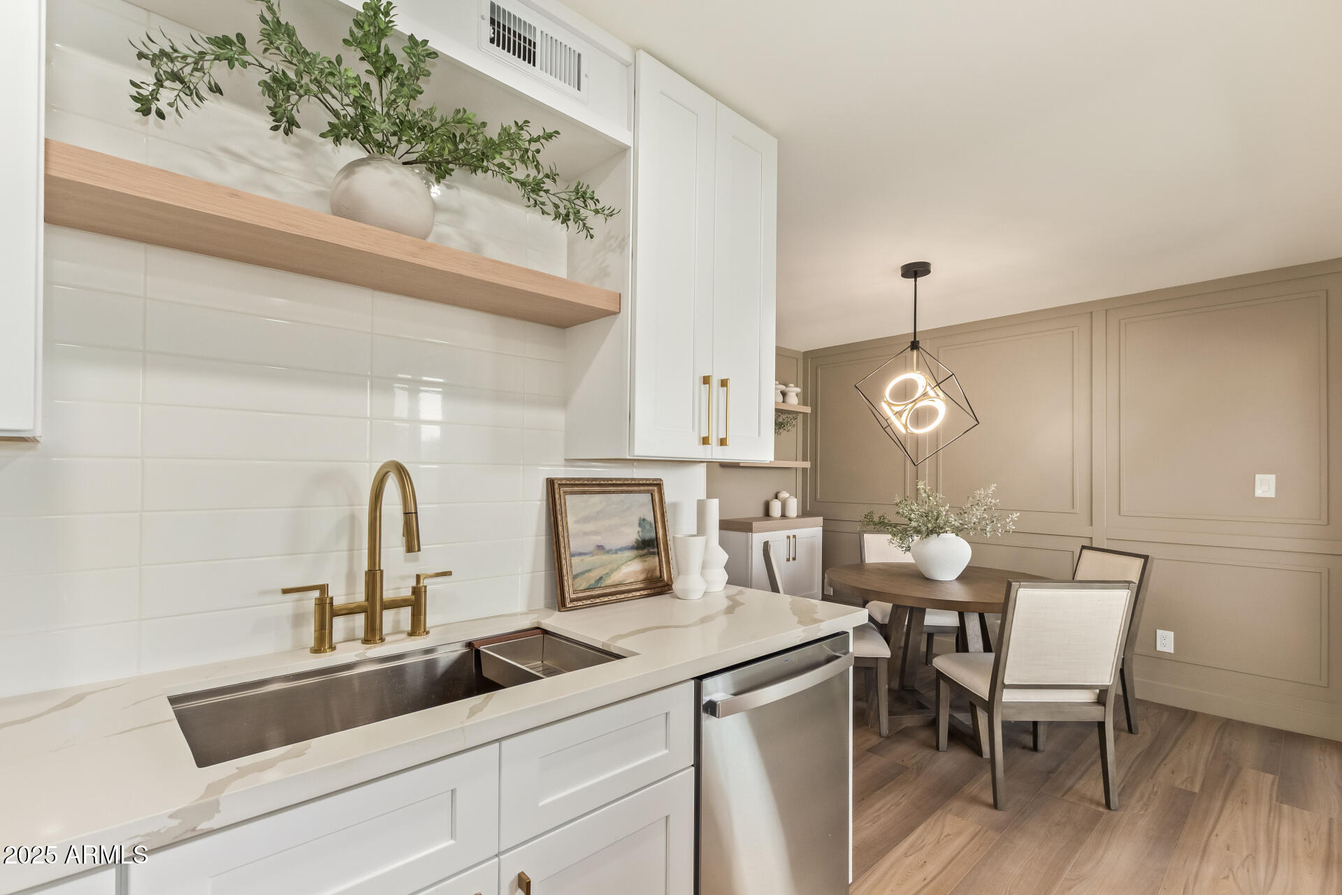 4201 E CAMELBACK Road 14