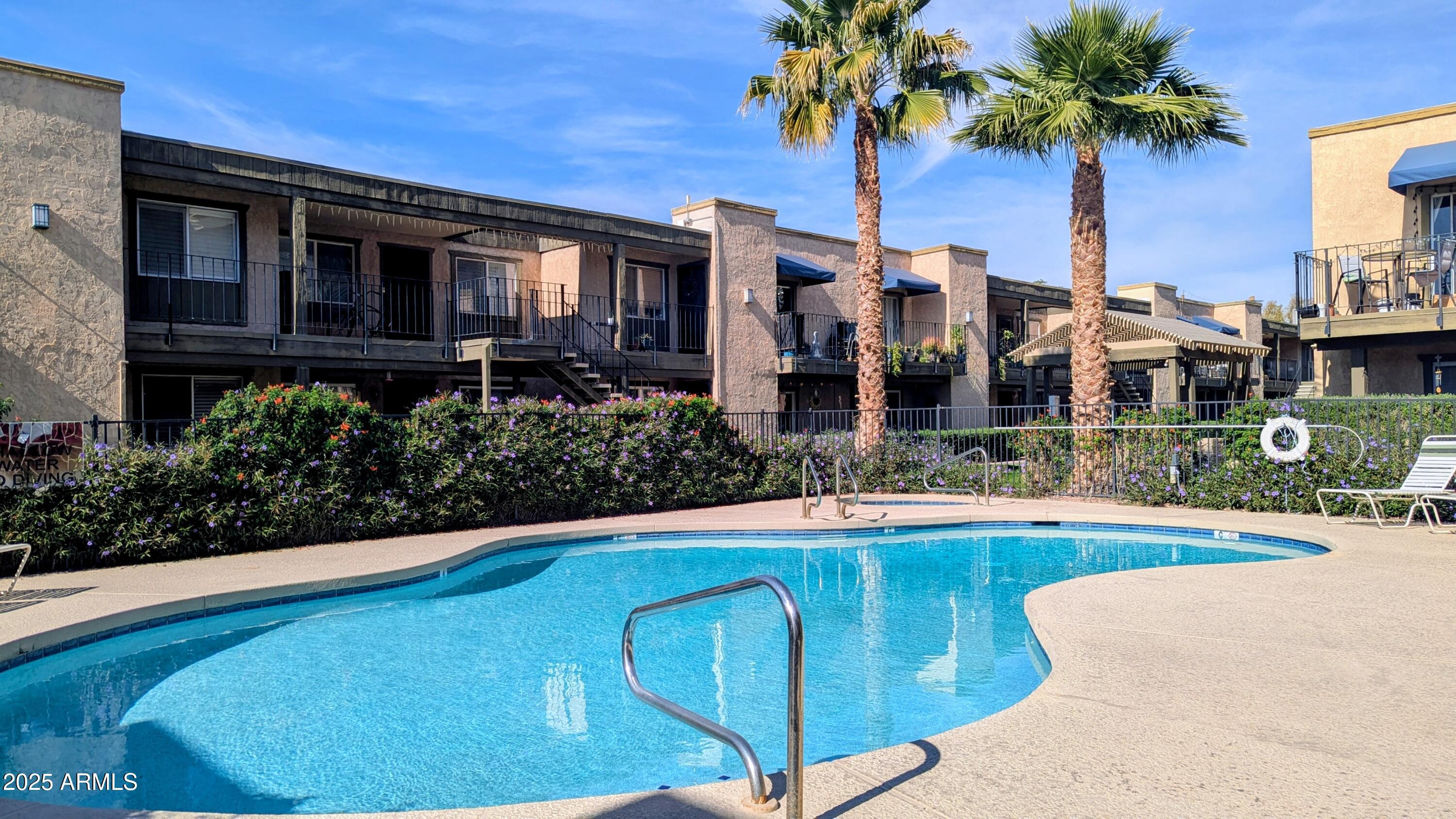 2228 E CAMPBELL Avenue 234