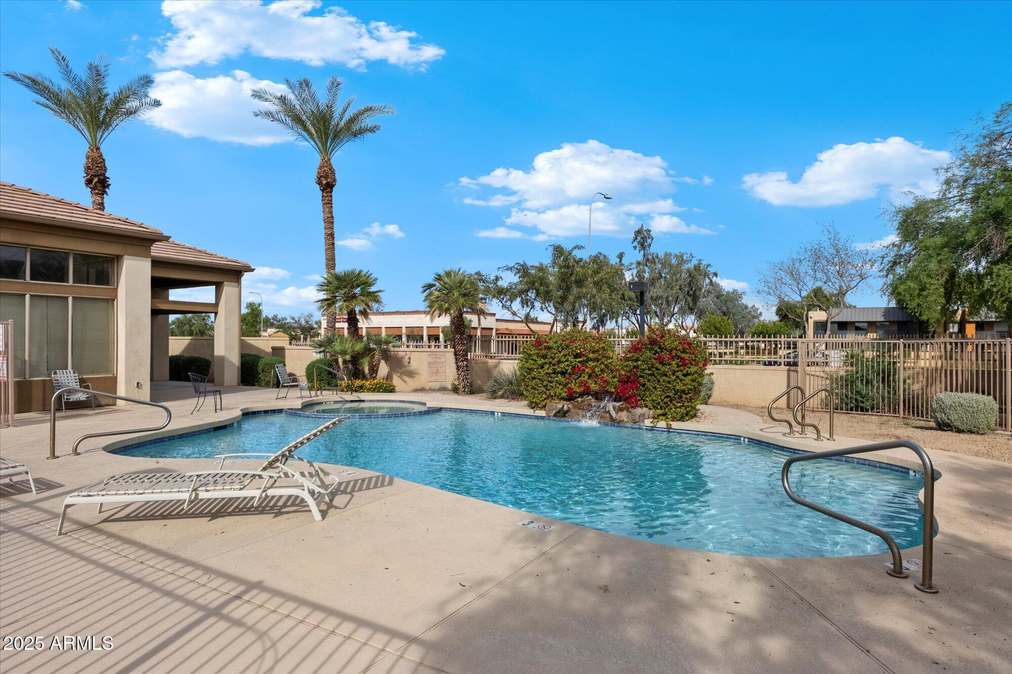 1445 E BROADWAY Road 120