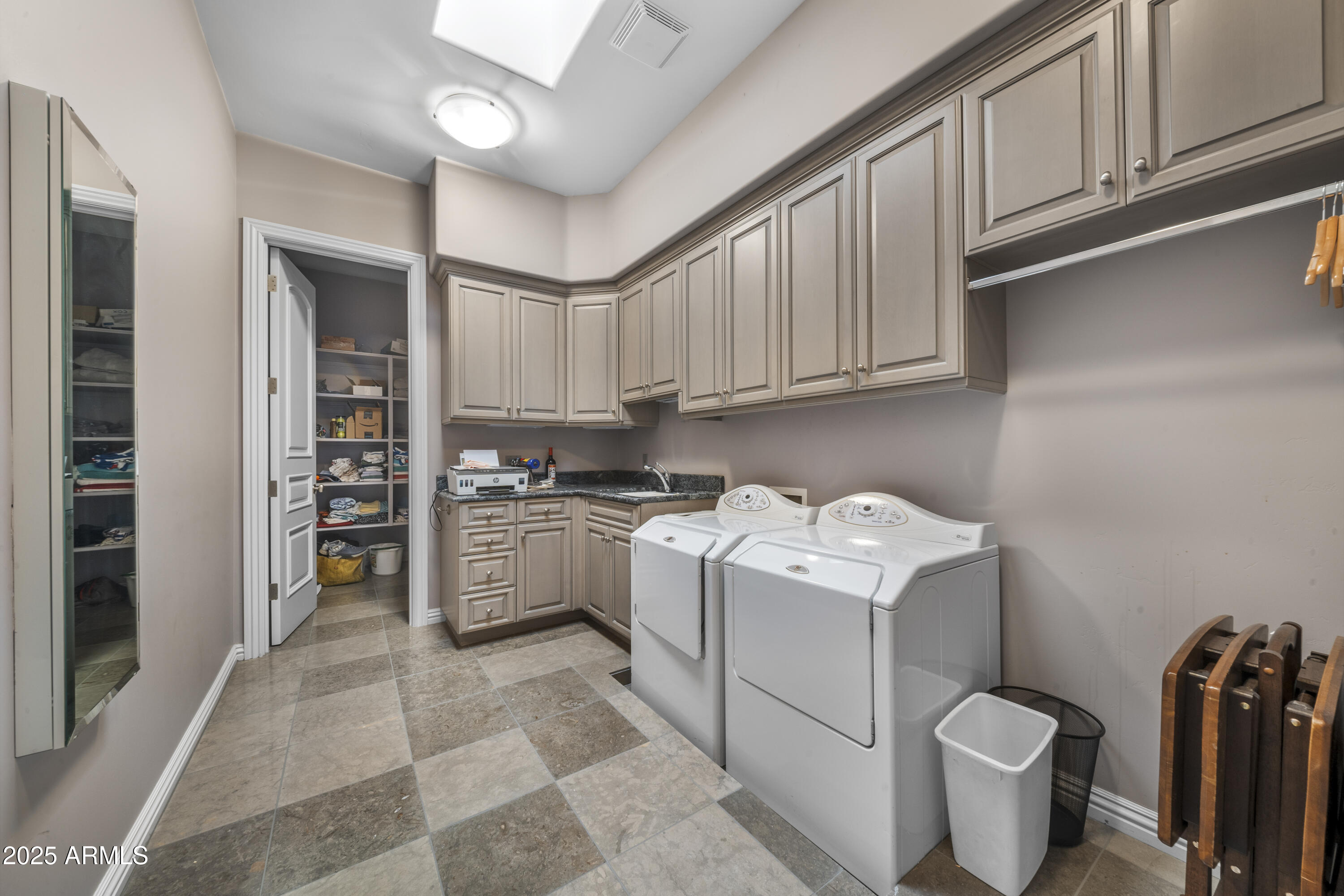 8350 E VIA DEL SOL Drive