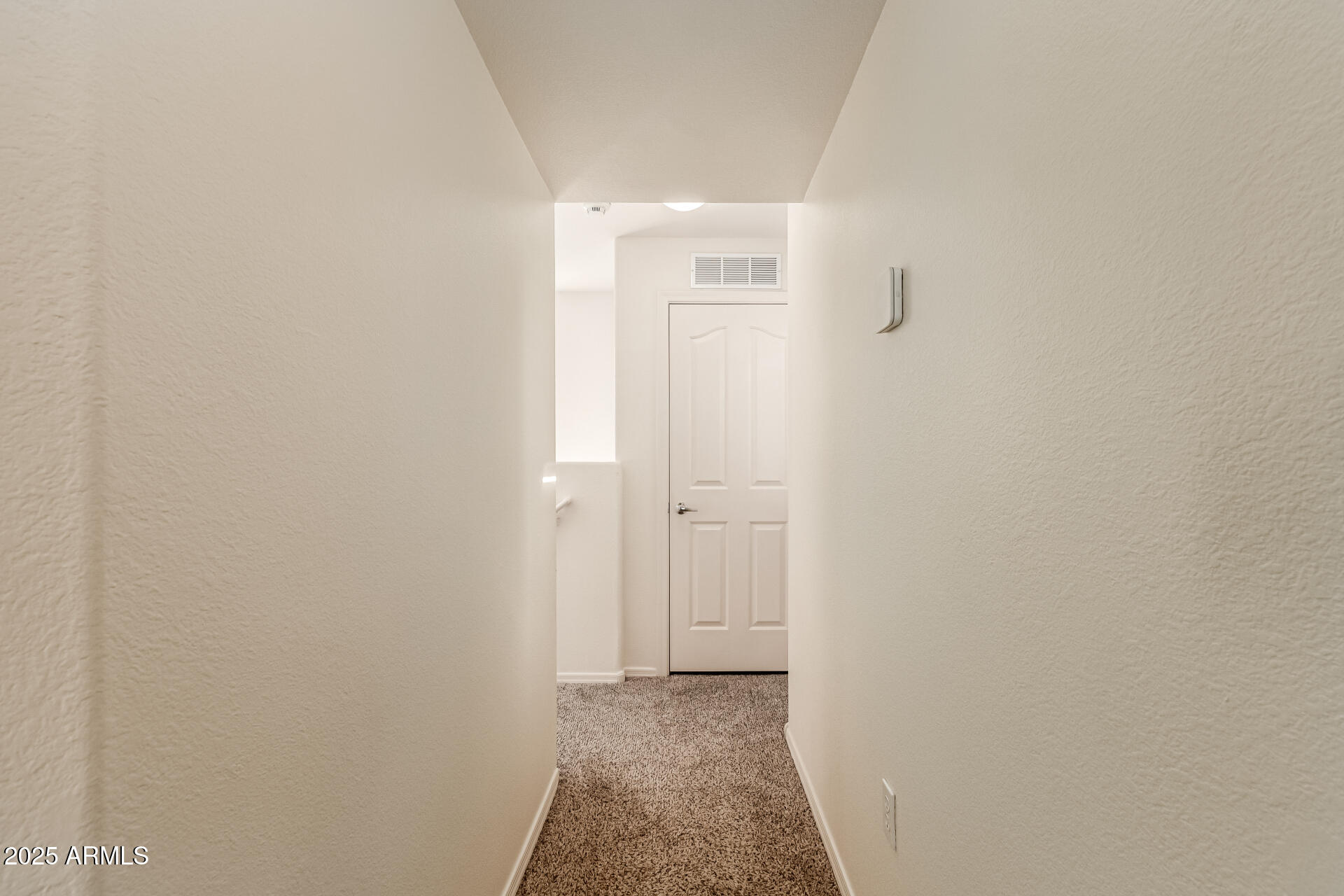 2401 E RIO SALADO Parkway 1048