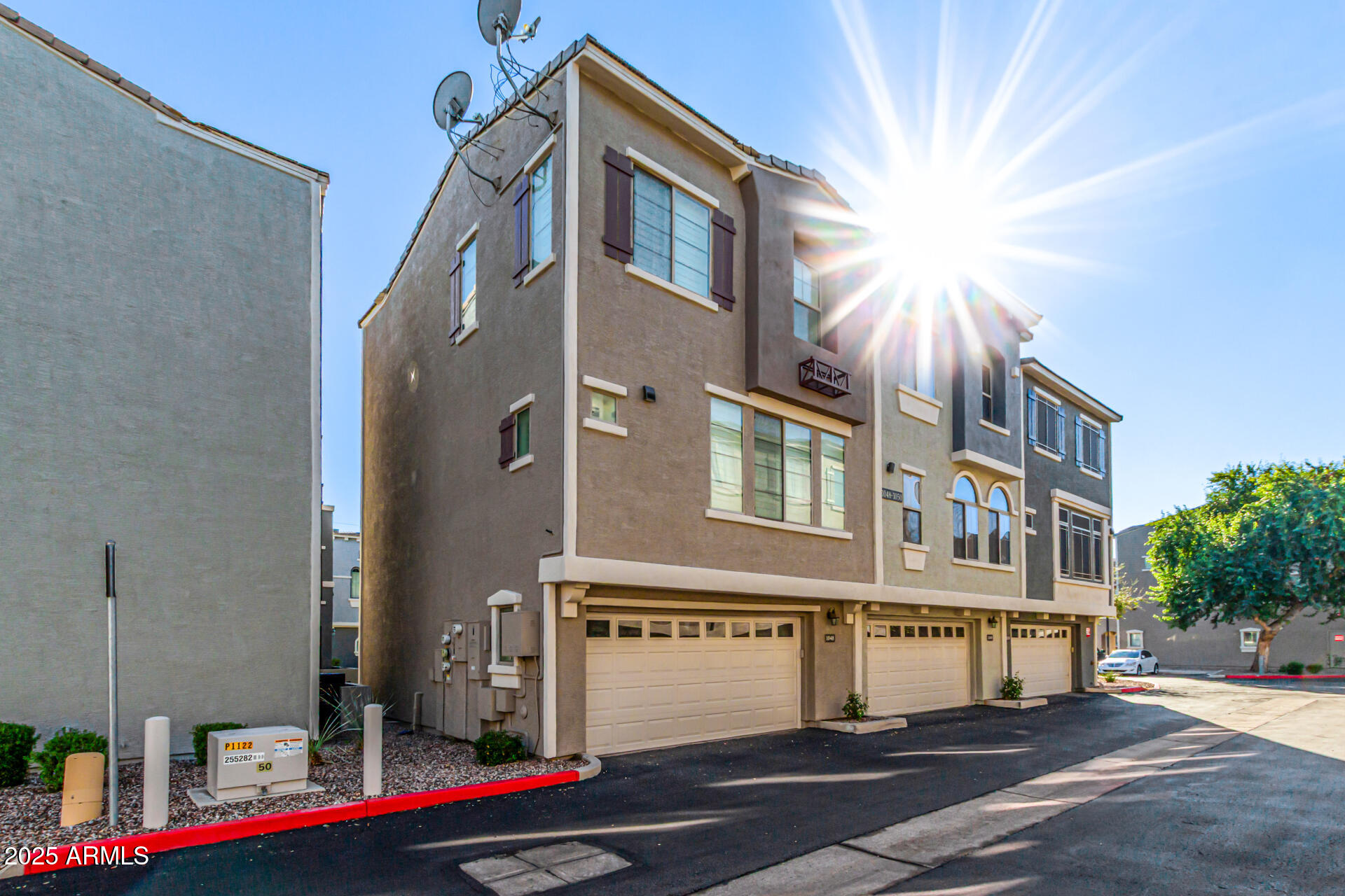 2401 E RIO SALADO Parkway 1048