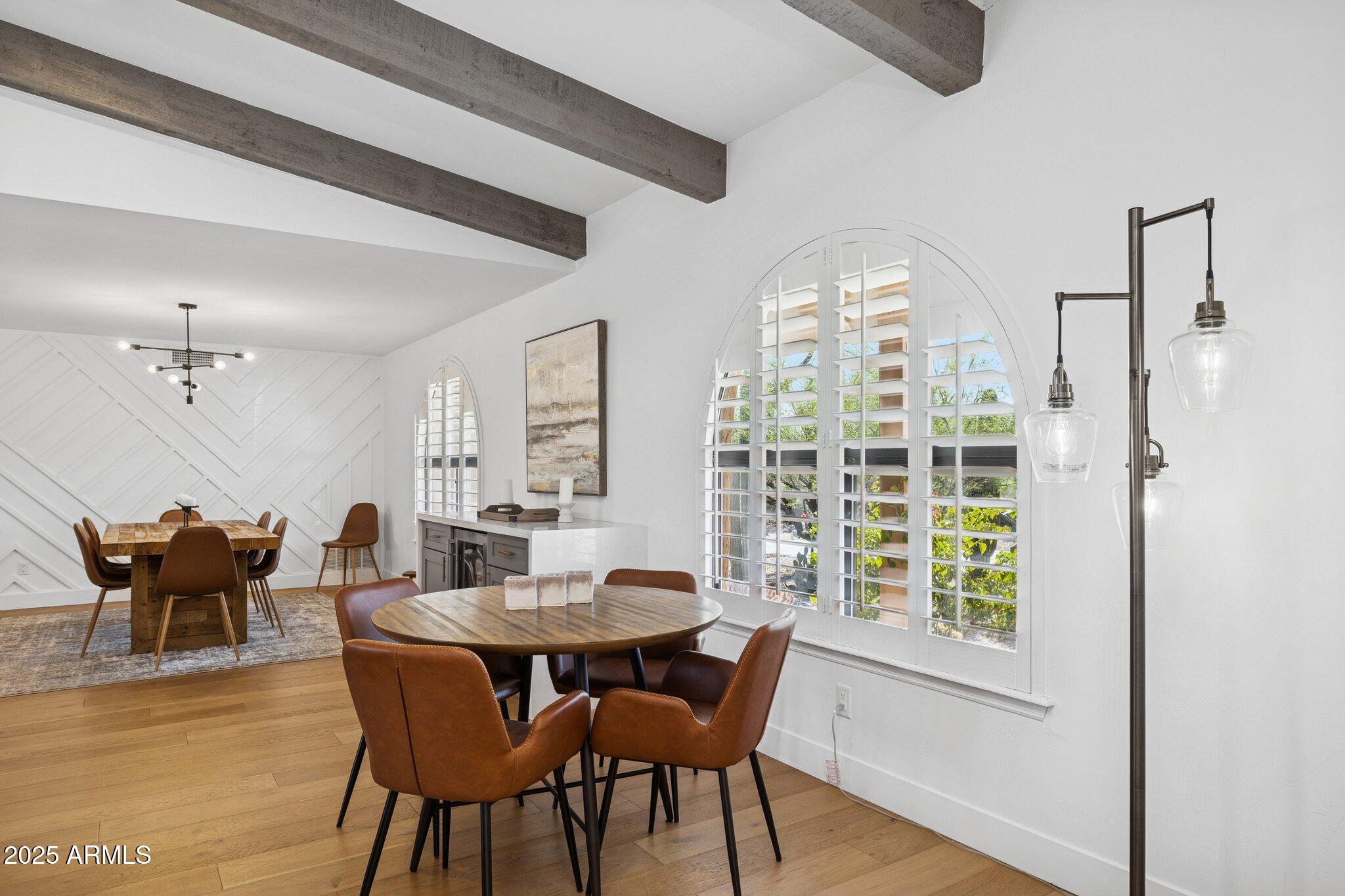 2044 E SMOKETREE Drive