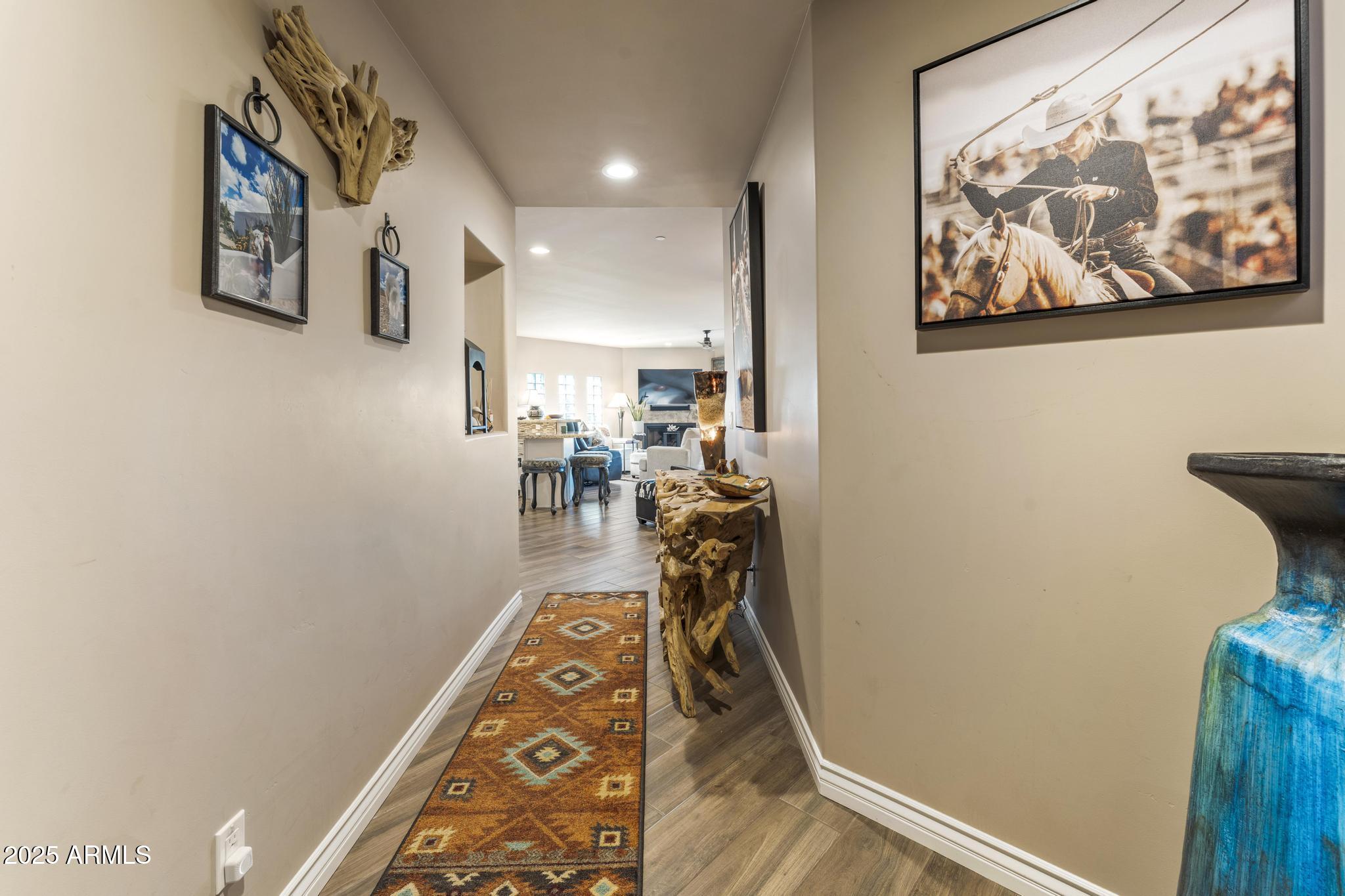 6145 E CAVE CREEK Road Unit: 103