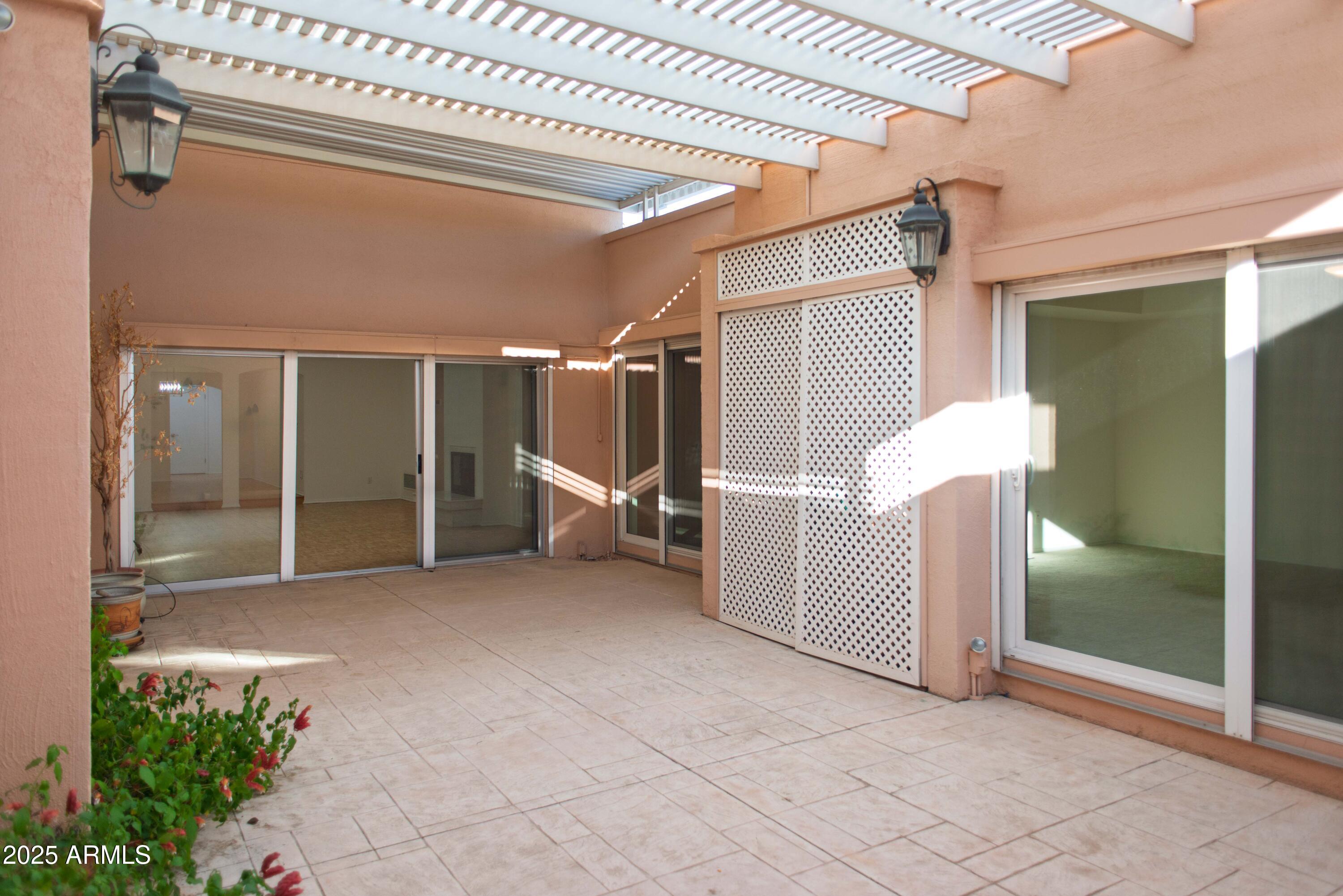 6945 E GLENROSA Avenue