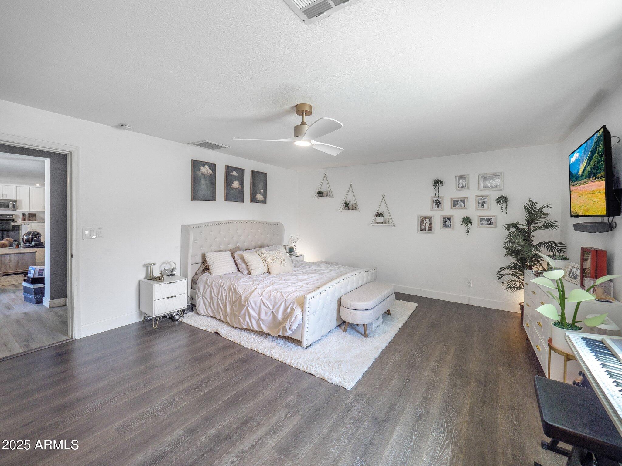 8728 E MONTE VISTA Road