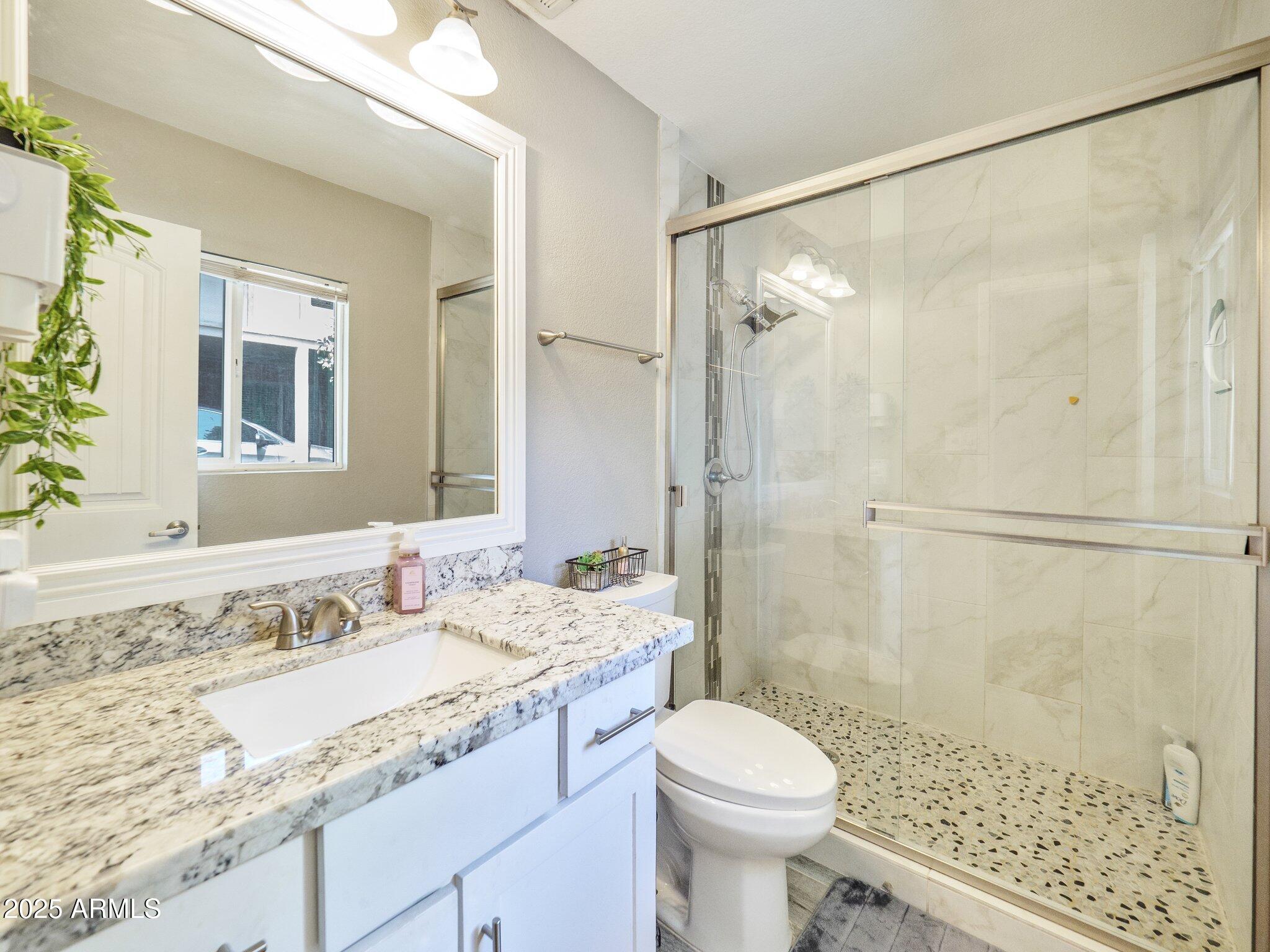 8728 E MONTE VISTA Road