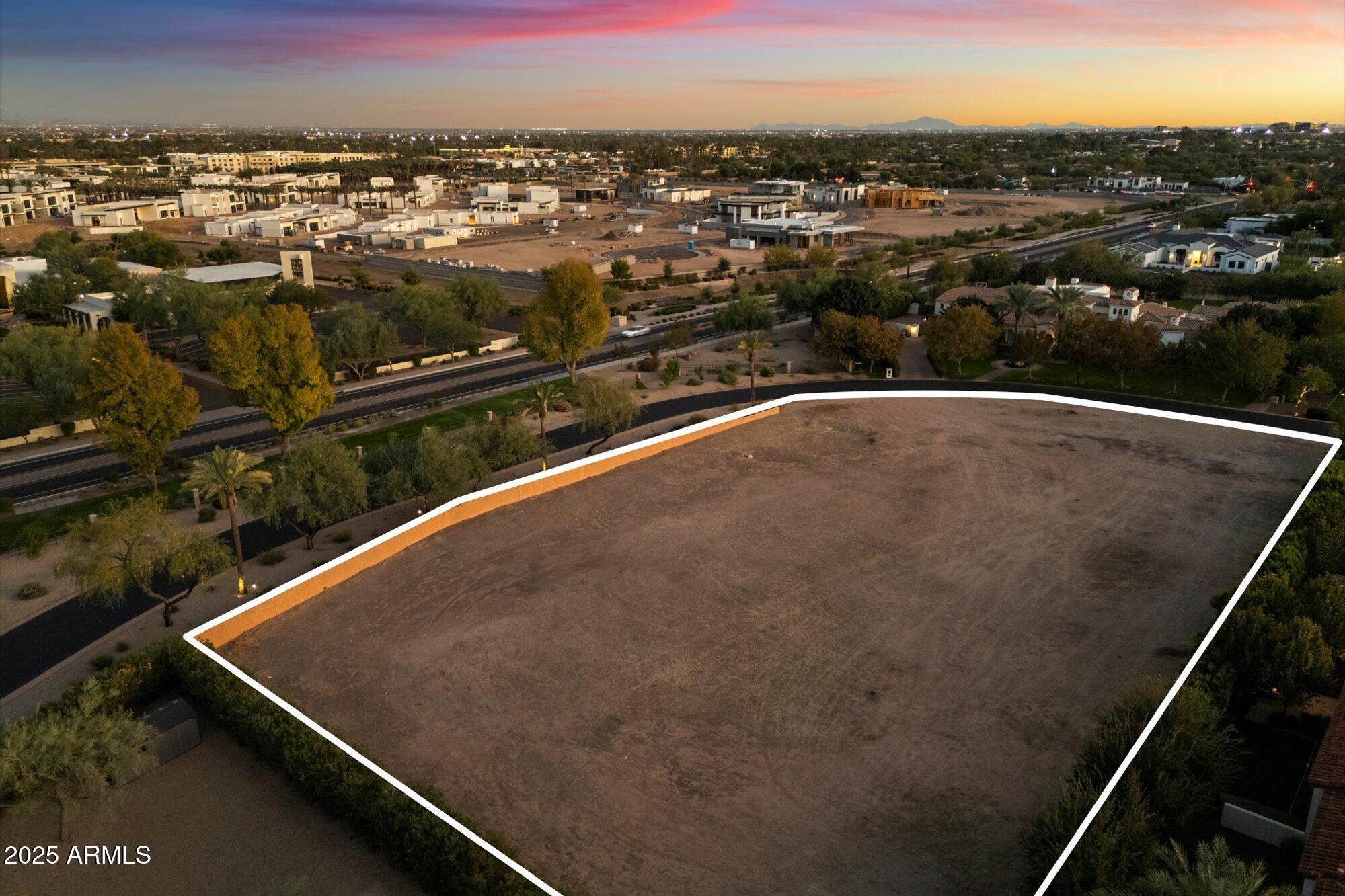 6700 E CACTUS WREN Road 30