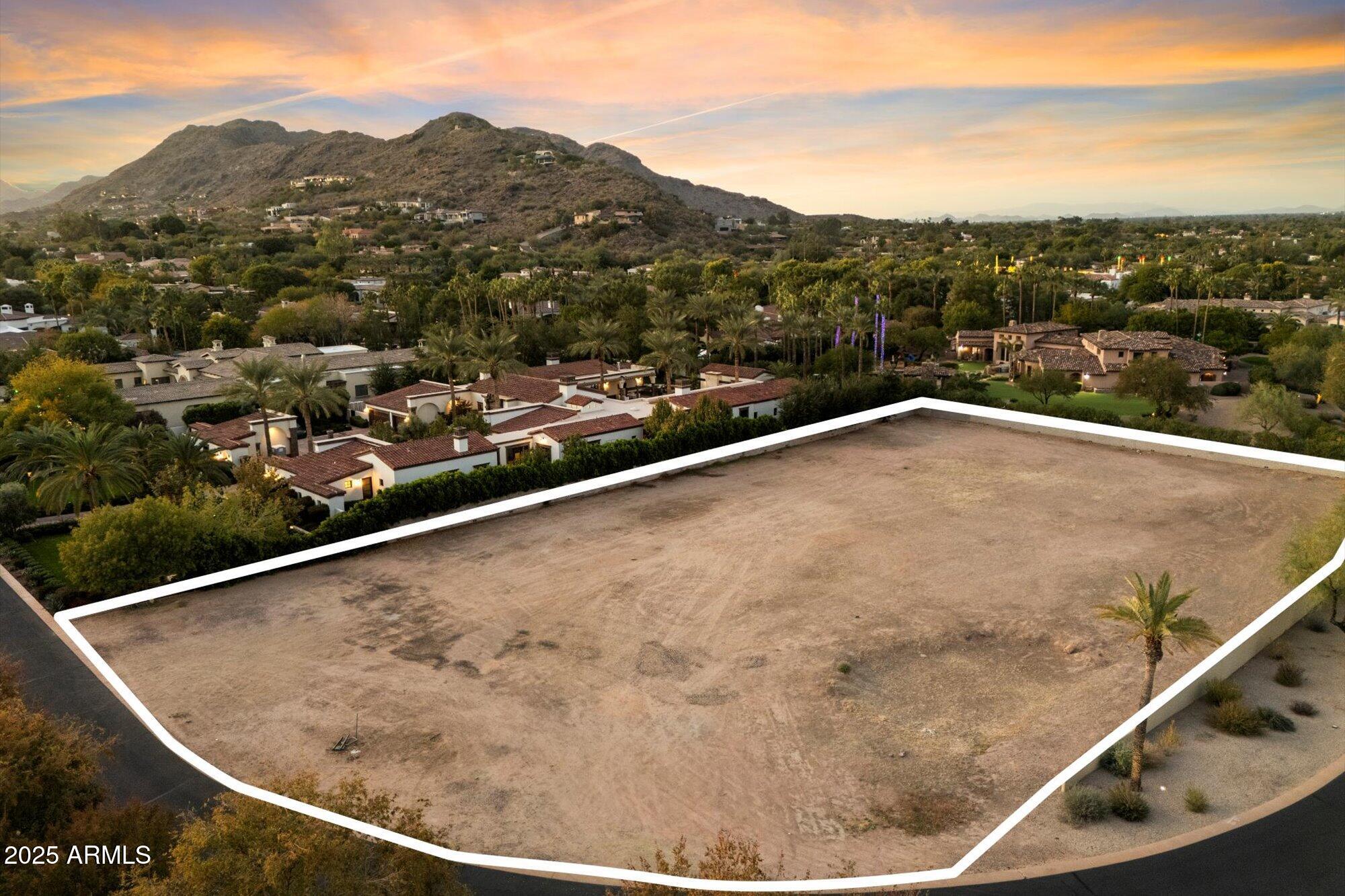 6700 E CACTUS WREN Road 30