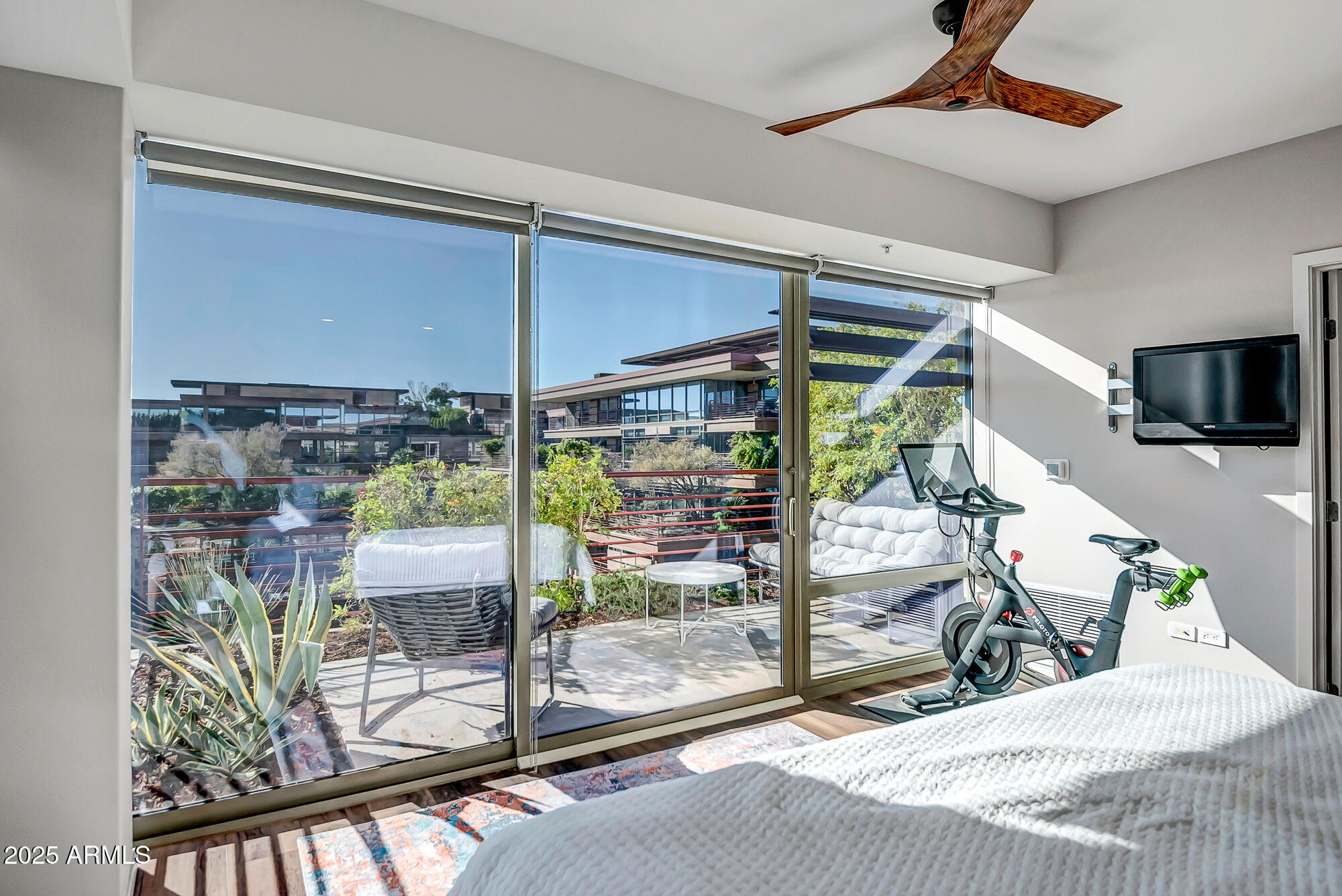 7161 E RANCHO VISTA Drive 6003