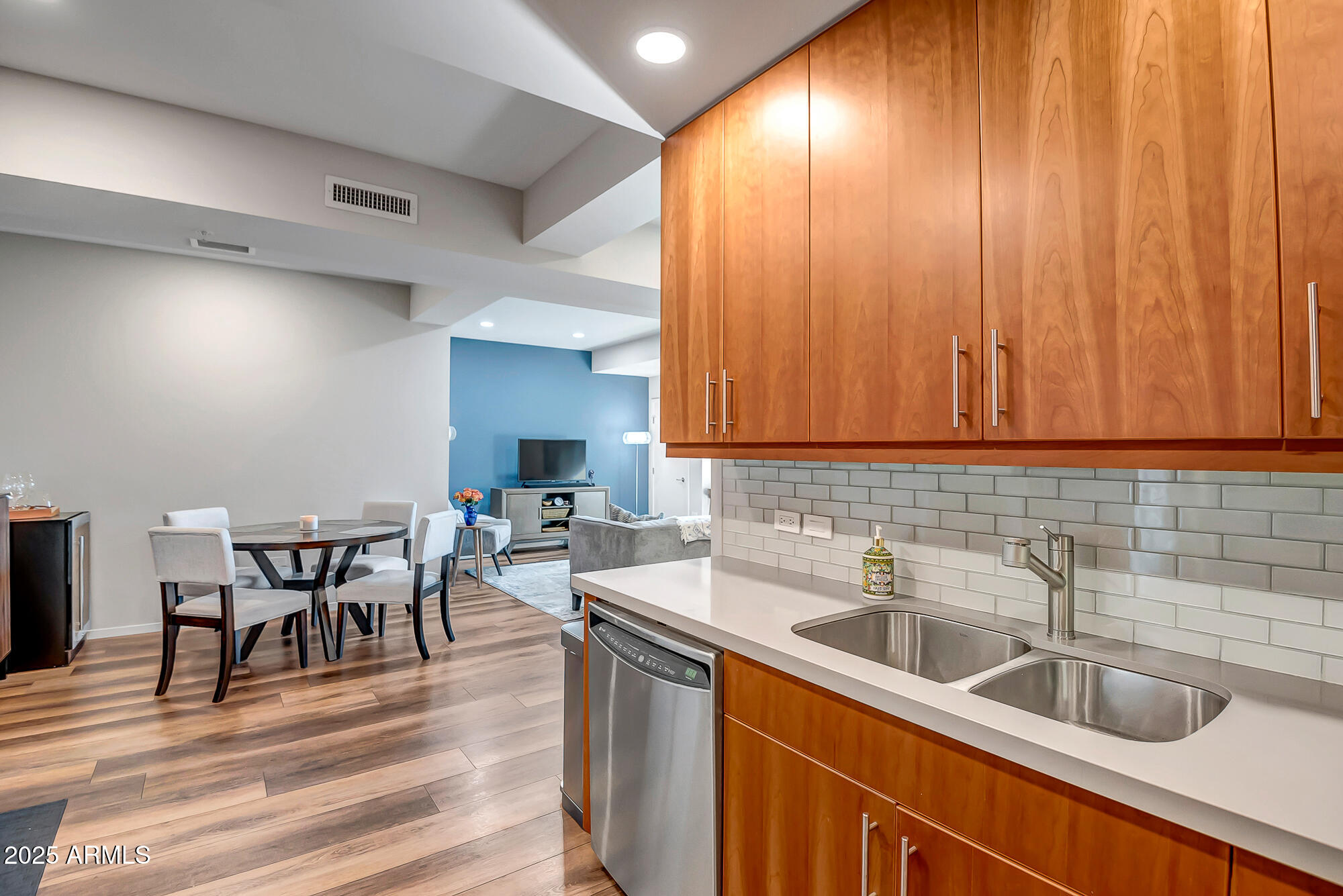 7161 E RANCHO VISTA Drive 6003