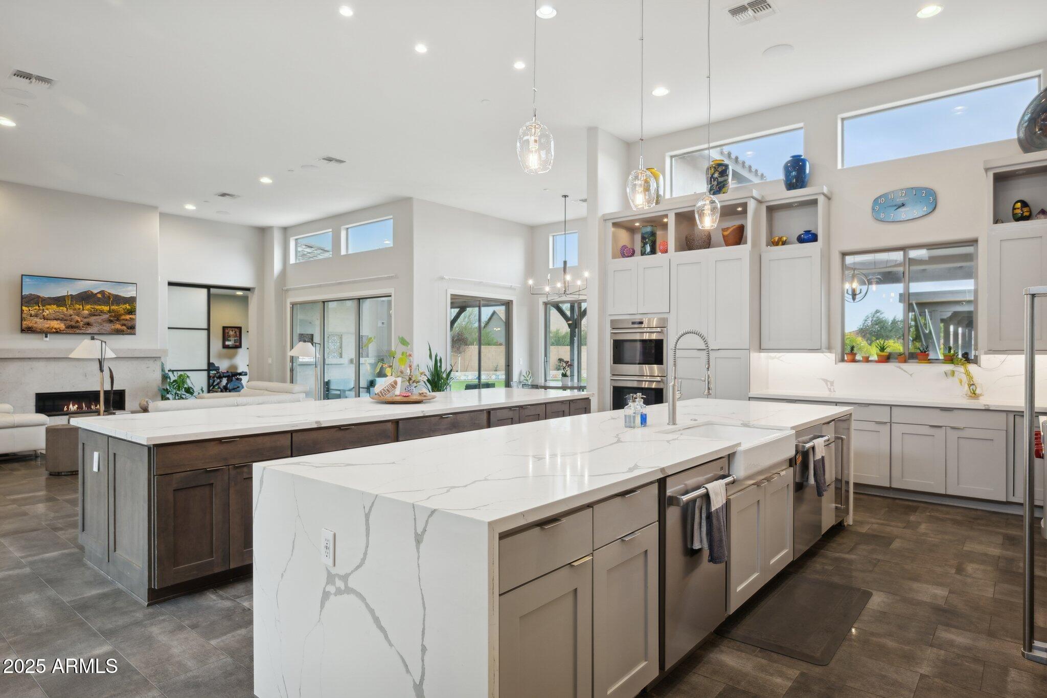 5237 E MONTGOMERY Road