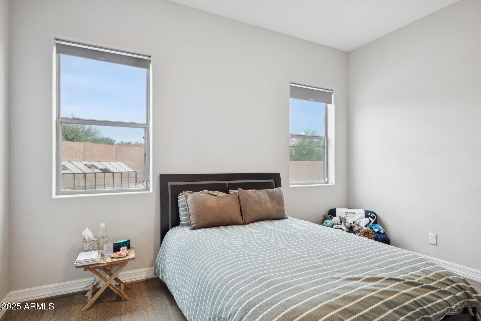 5237 E MONTGOMERY Road