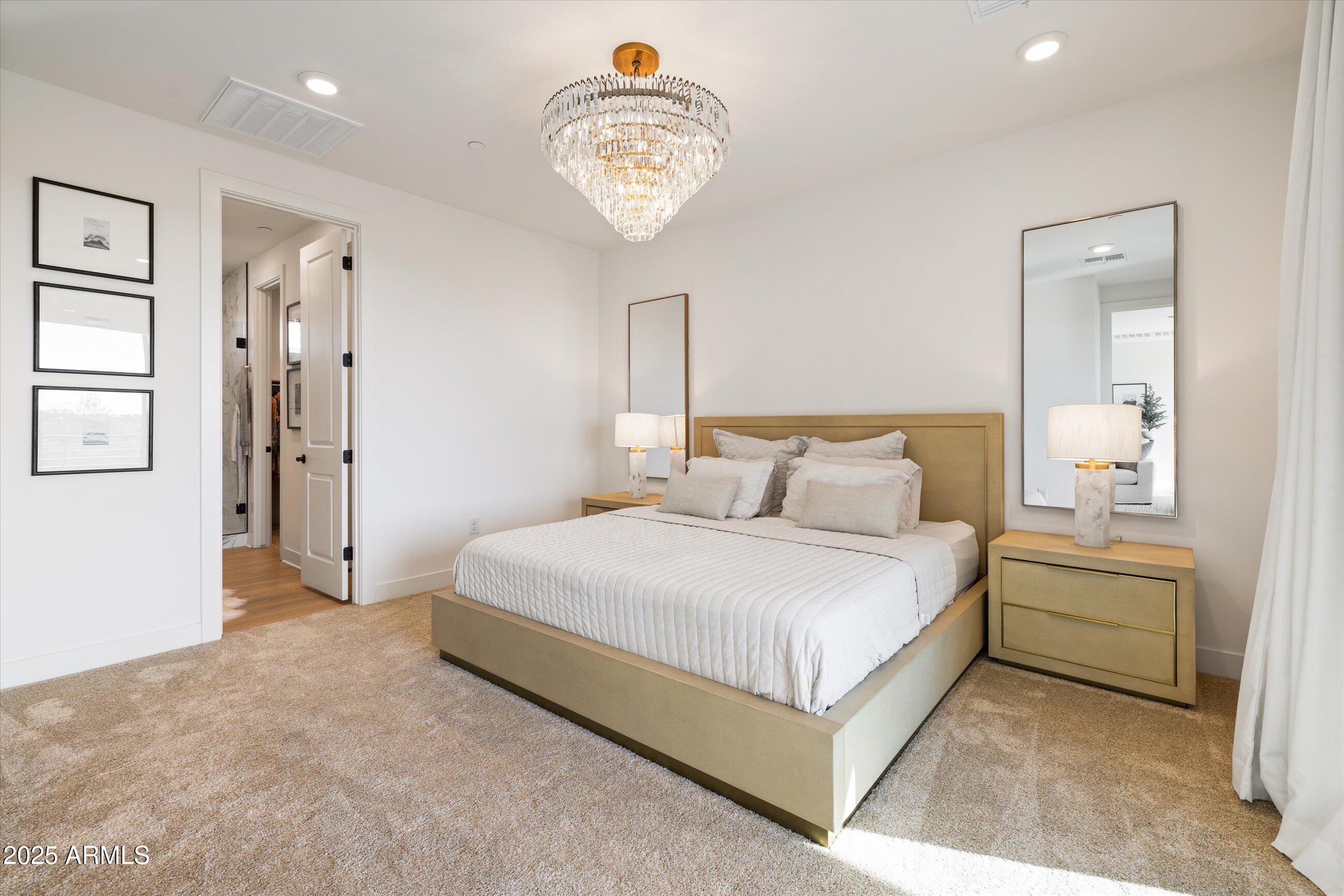 2121 W Sonoran Desert Drive 8