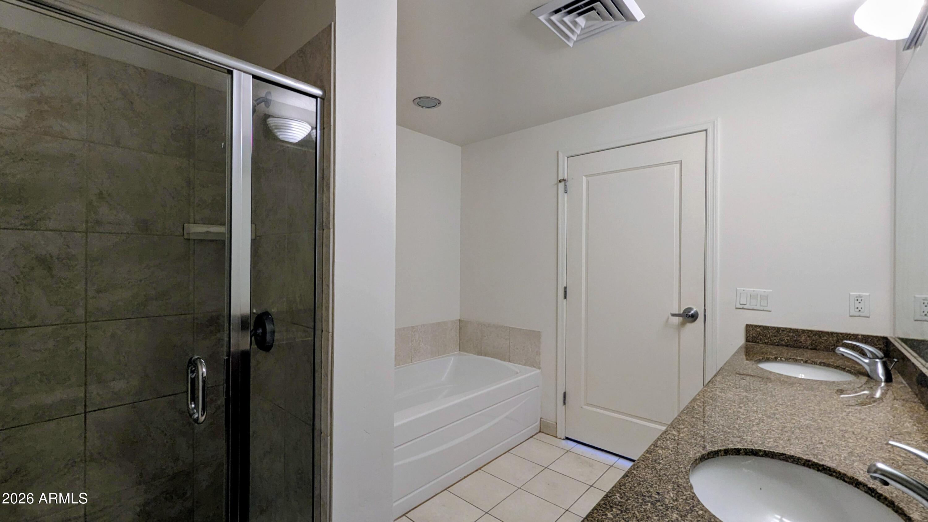 310 S 4TH Street 605