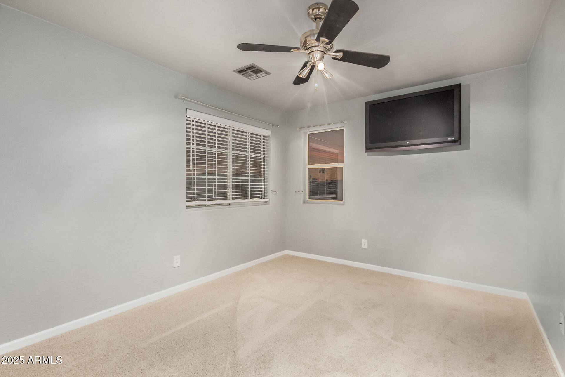 1938 E LOS ALAMOS Street