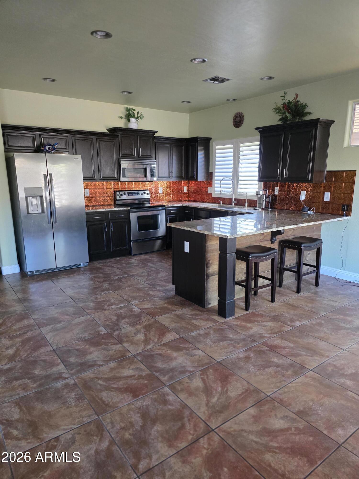 1938 E LOS ALAMOS Street