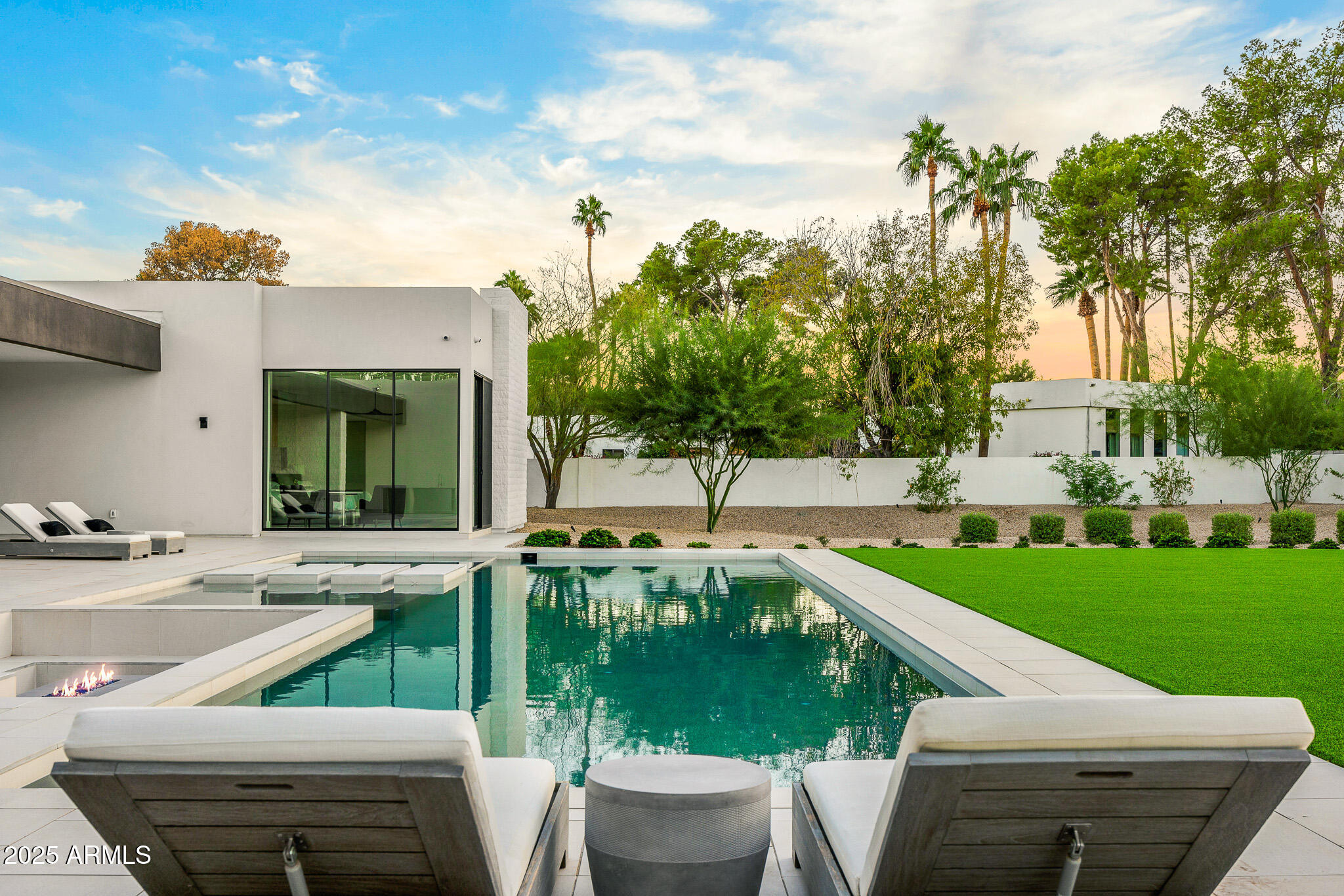 5800 N MONTE VISTA Drive