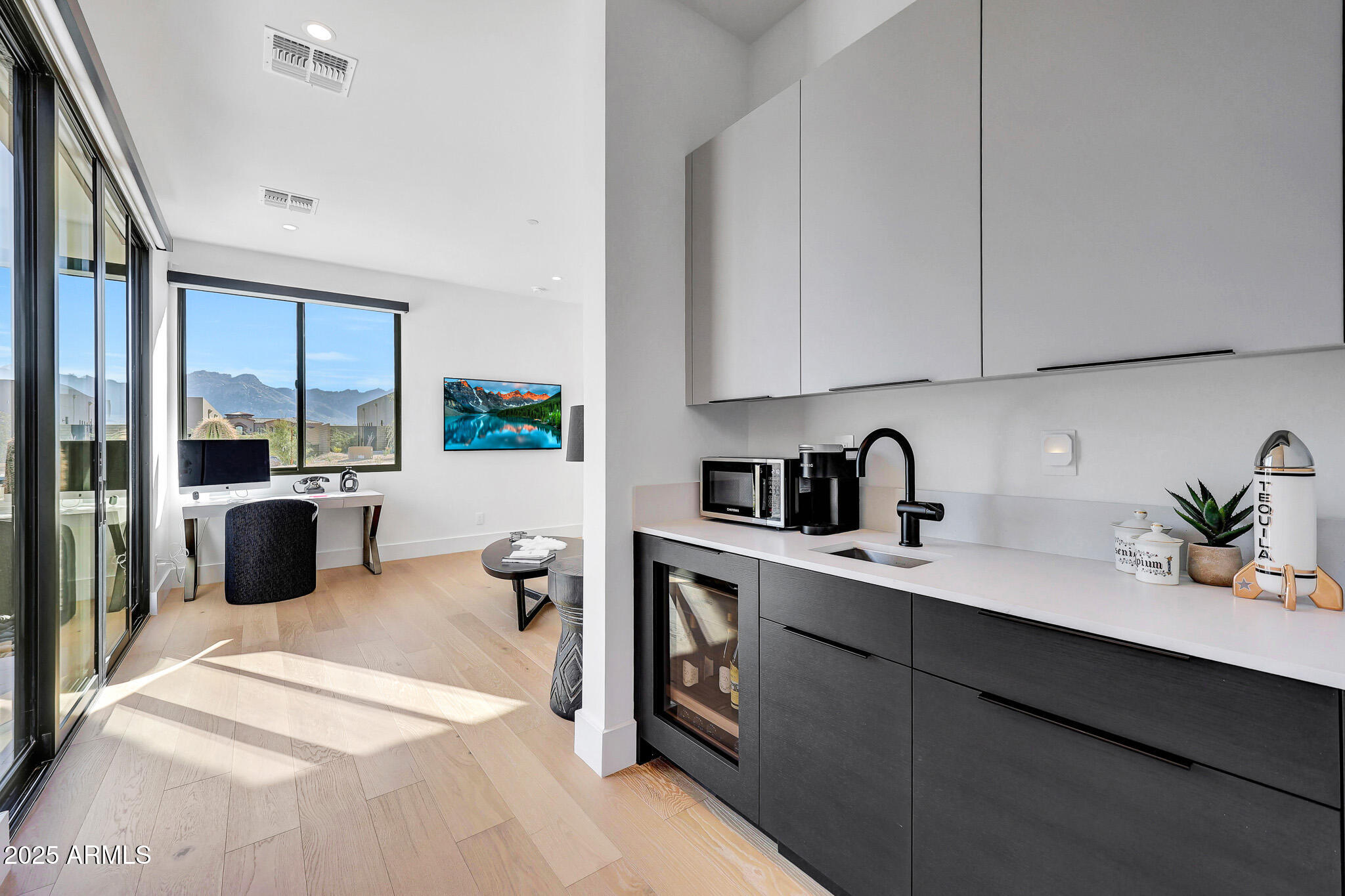 12864 E Harper Drive