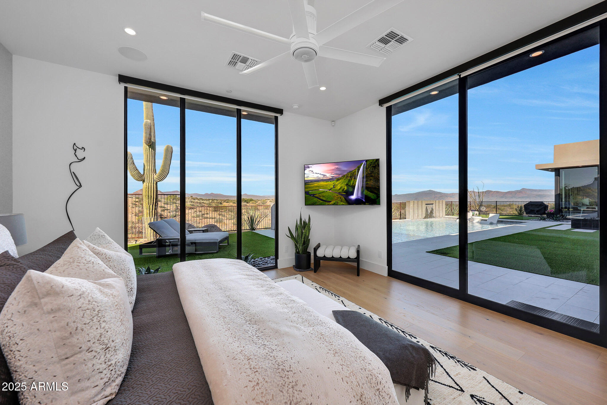 12864 E Harper Drive