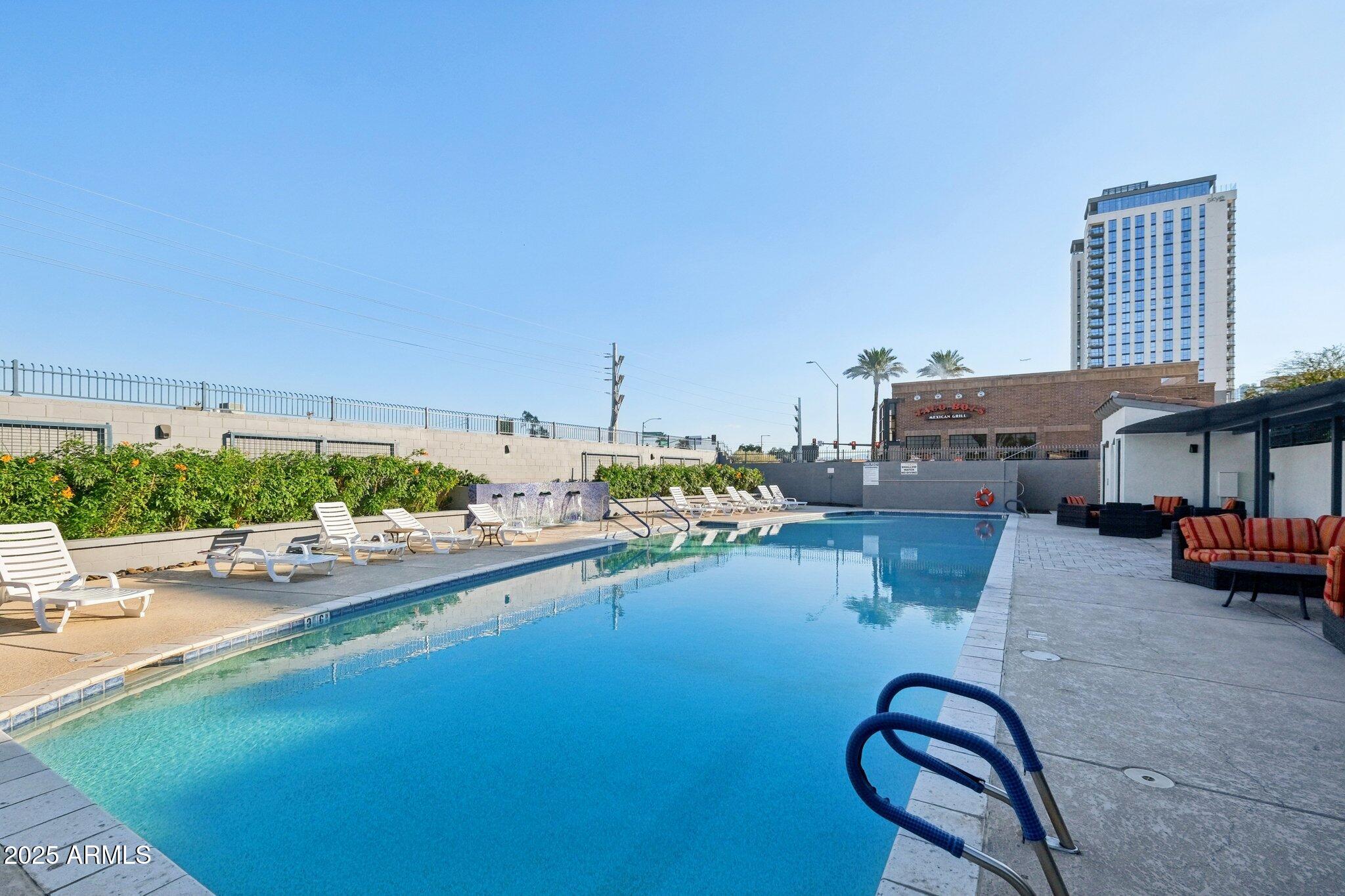 615 E PORTLAND Street 115