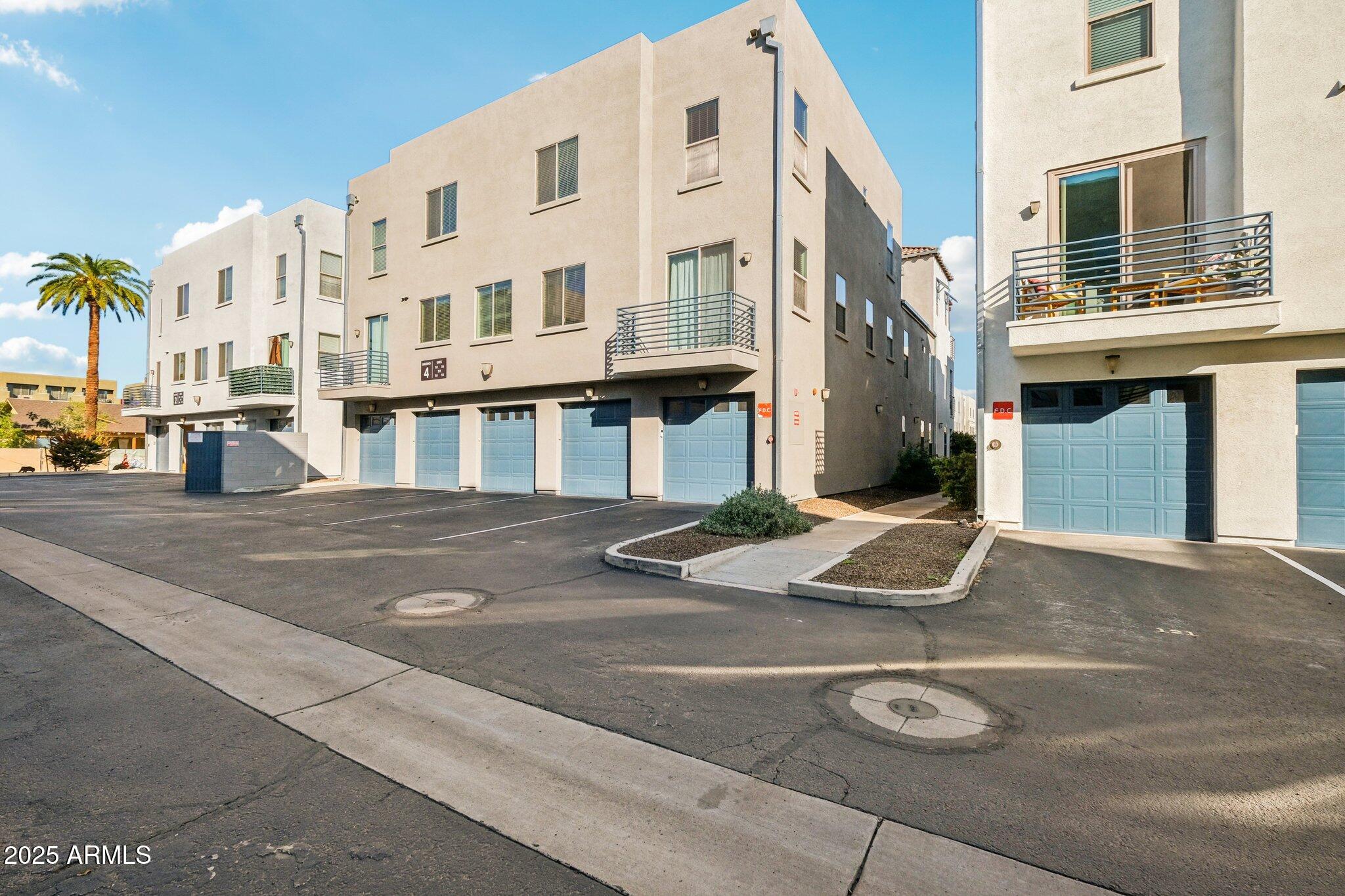 615 E PORTLAND Street 115