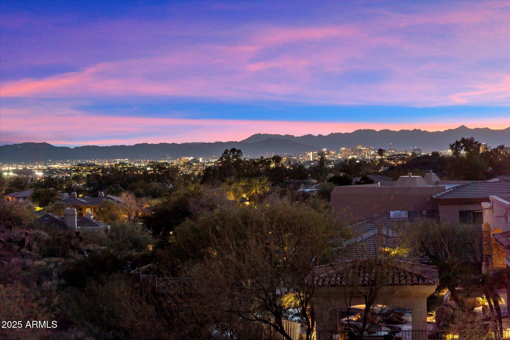 6621 N ARIZONA BILTMORE Circle