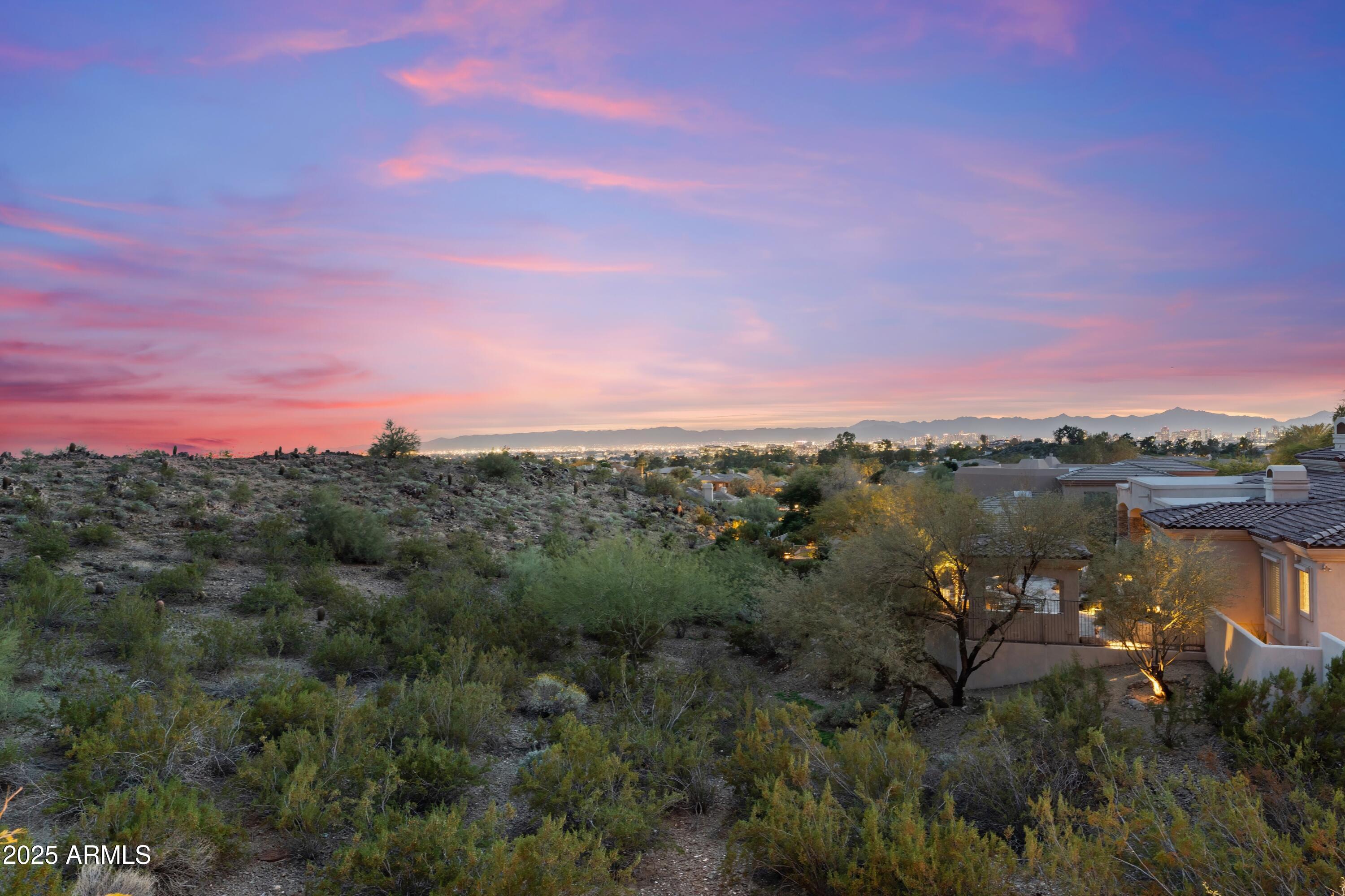 6621 N ARIZONA BILTMORE Circle