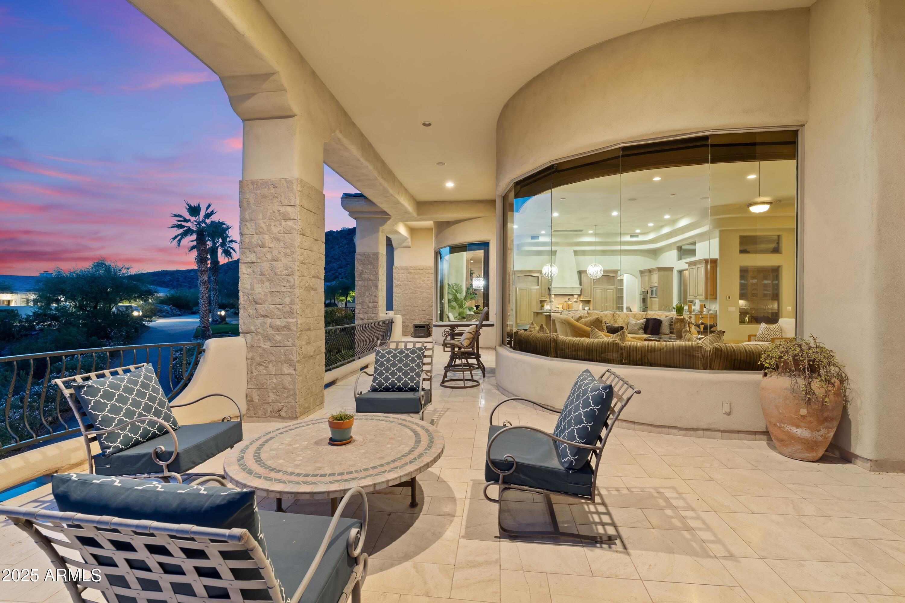 6621 N ARIZONA BILTMORE Circle