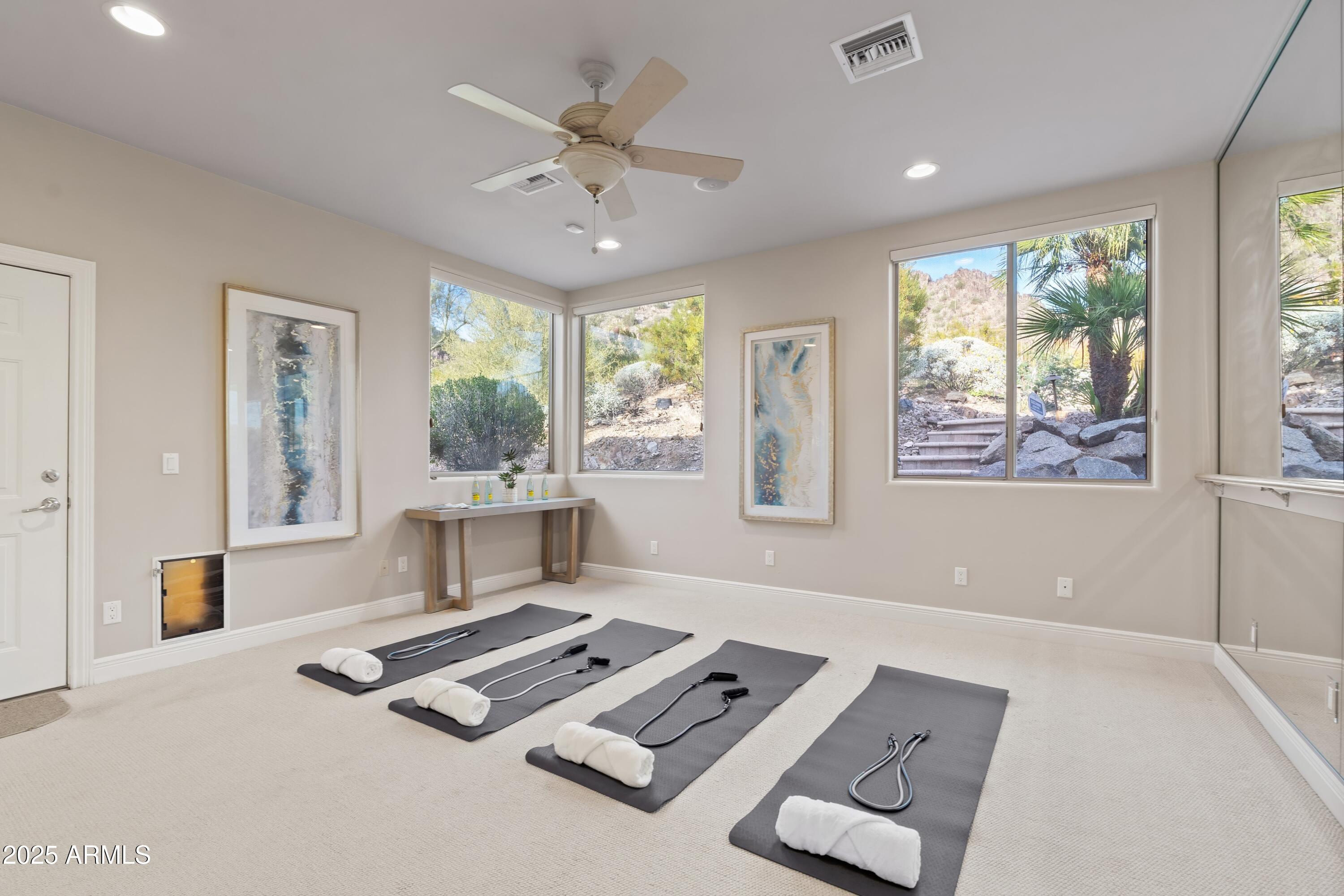 6621 N ARIZONA BILTMORE Circle