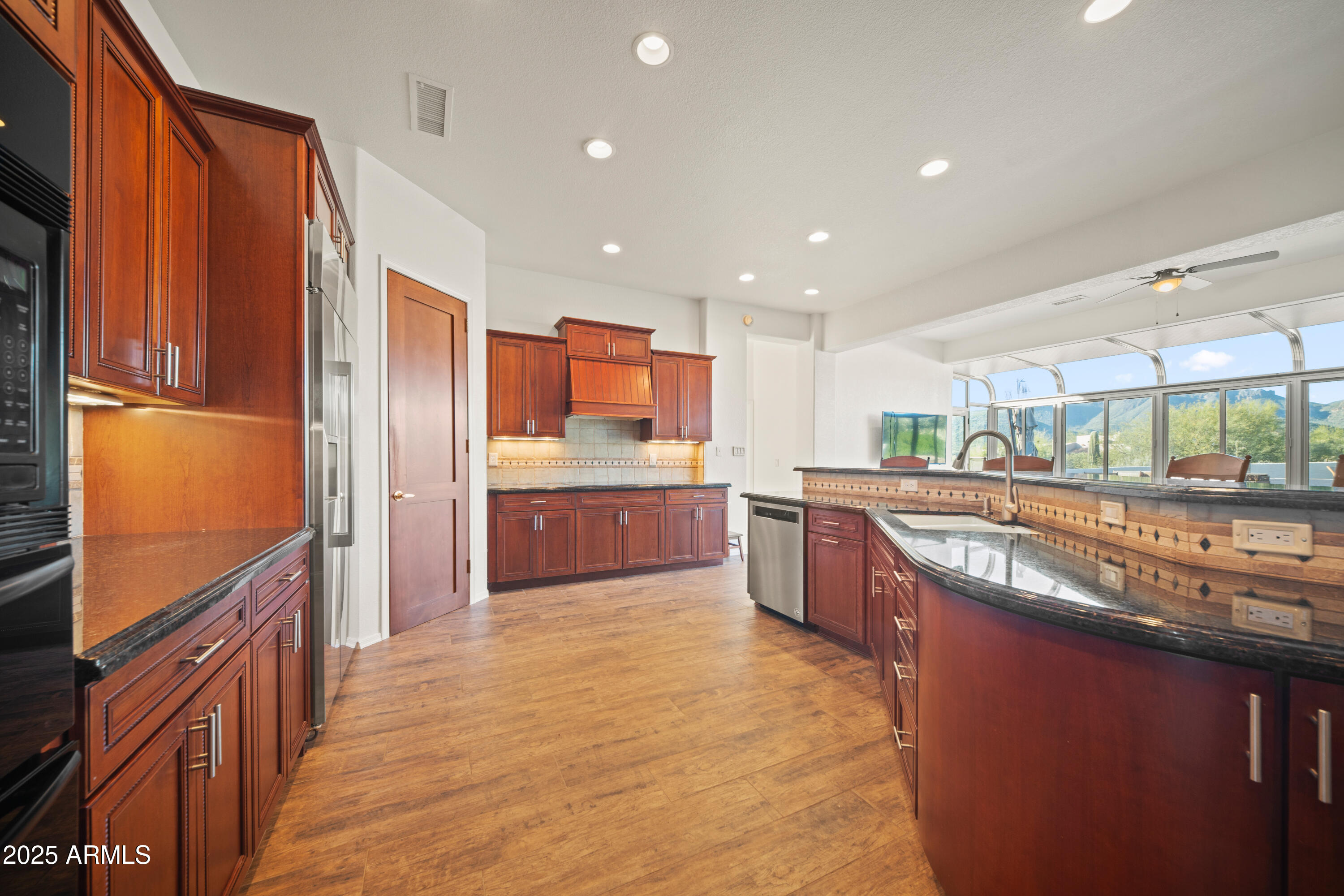 5894 E Hidden Springs Road