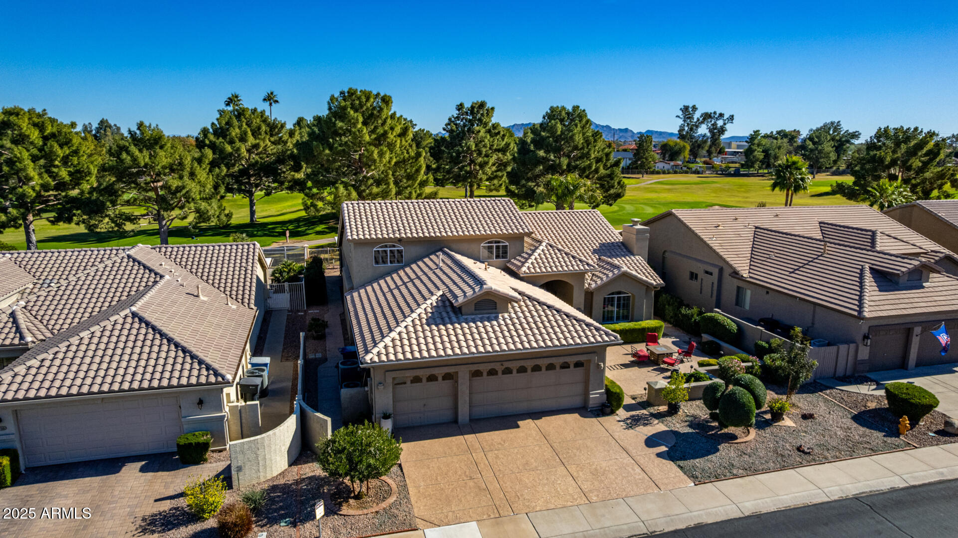 5733 S AMBERWOOD Drive