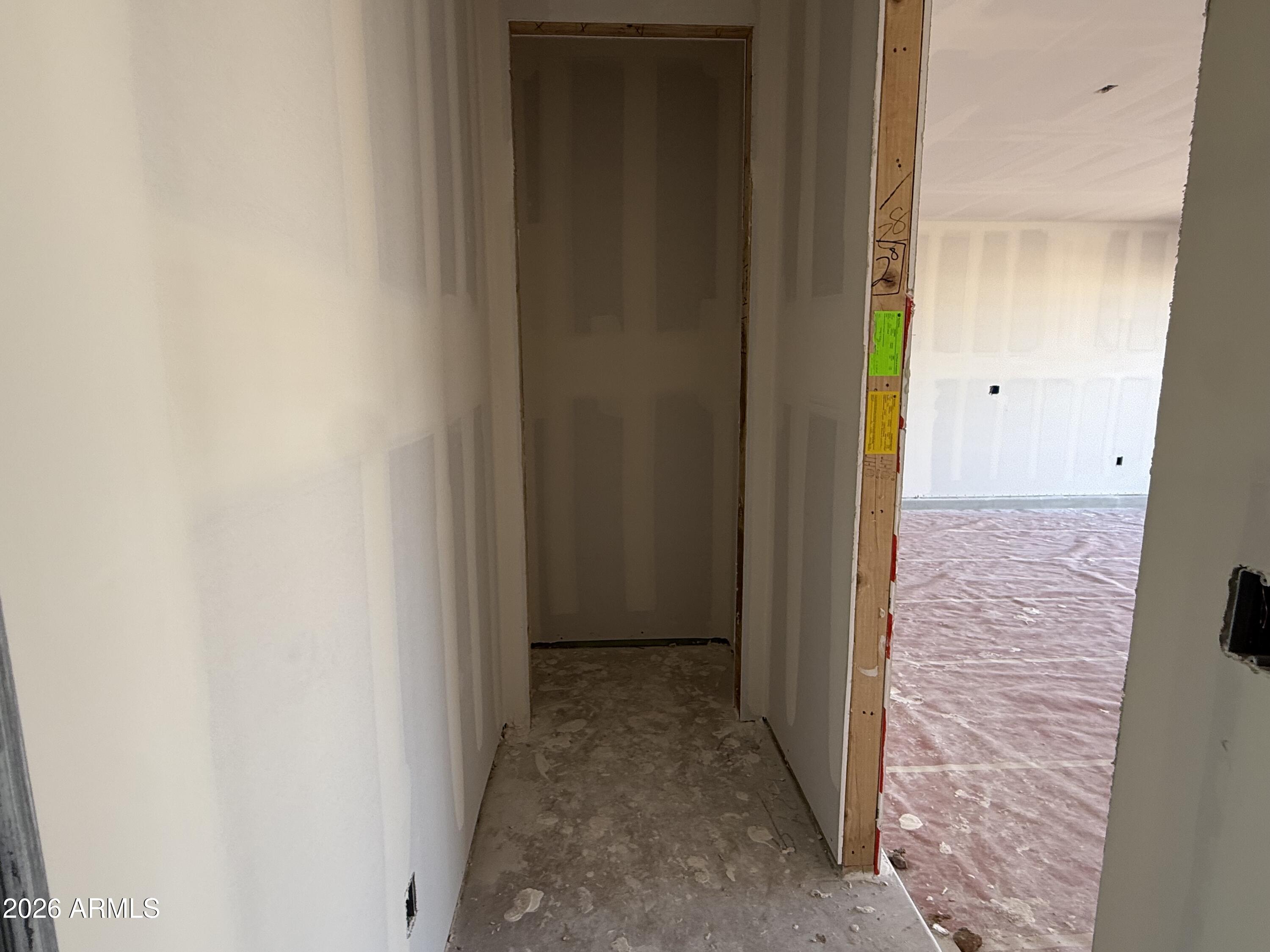 9537 W TAMARISK Avenue