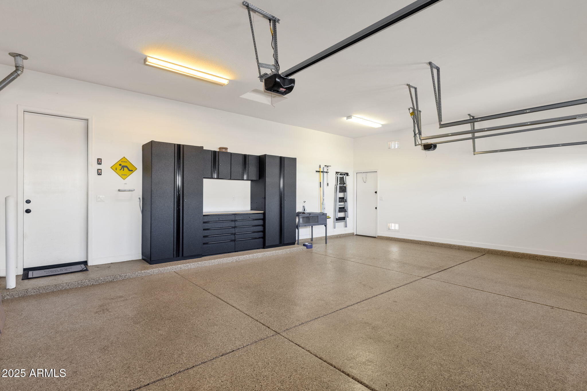 4525 E FOUNTAIN Street