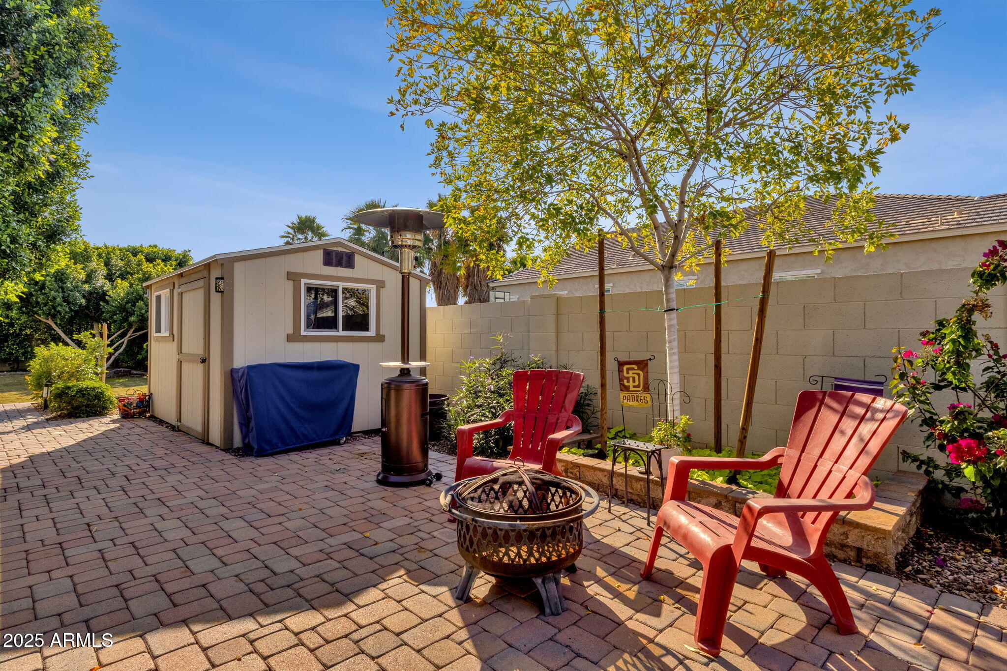 4525 E FOUNTAIN Street