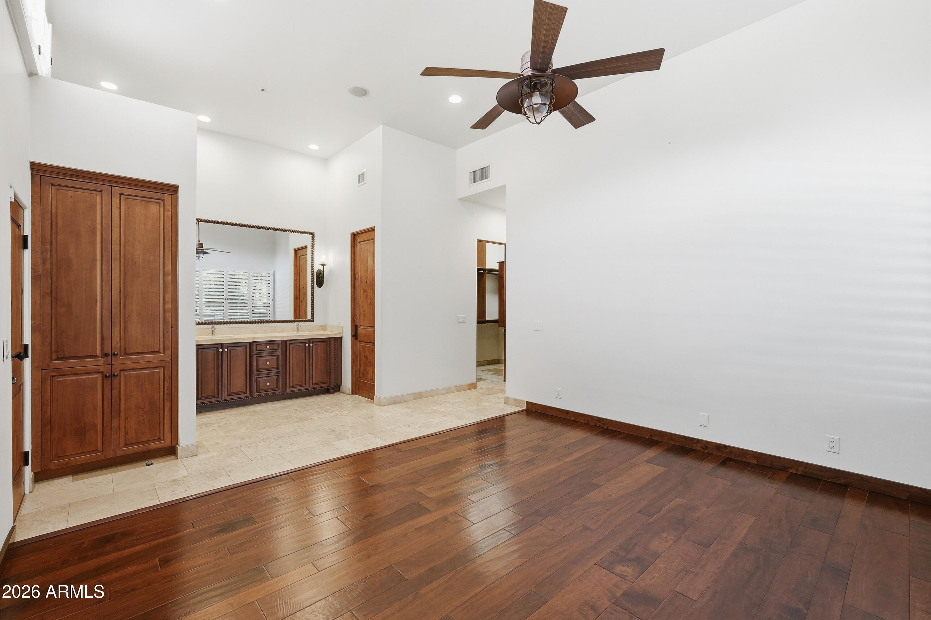 25555 N WINDY WALK Drive 1