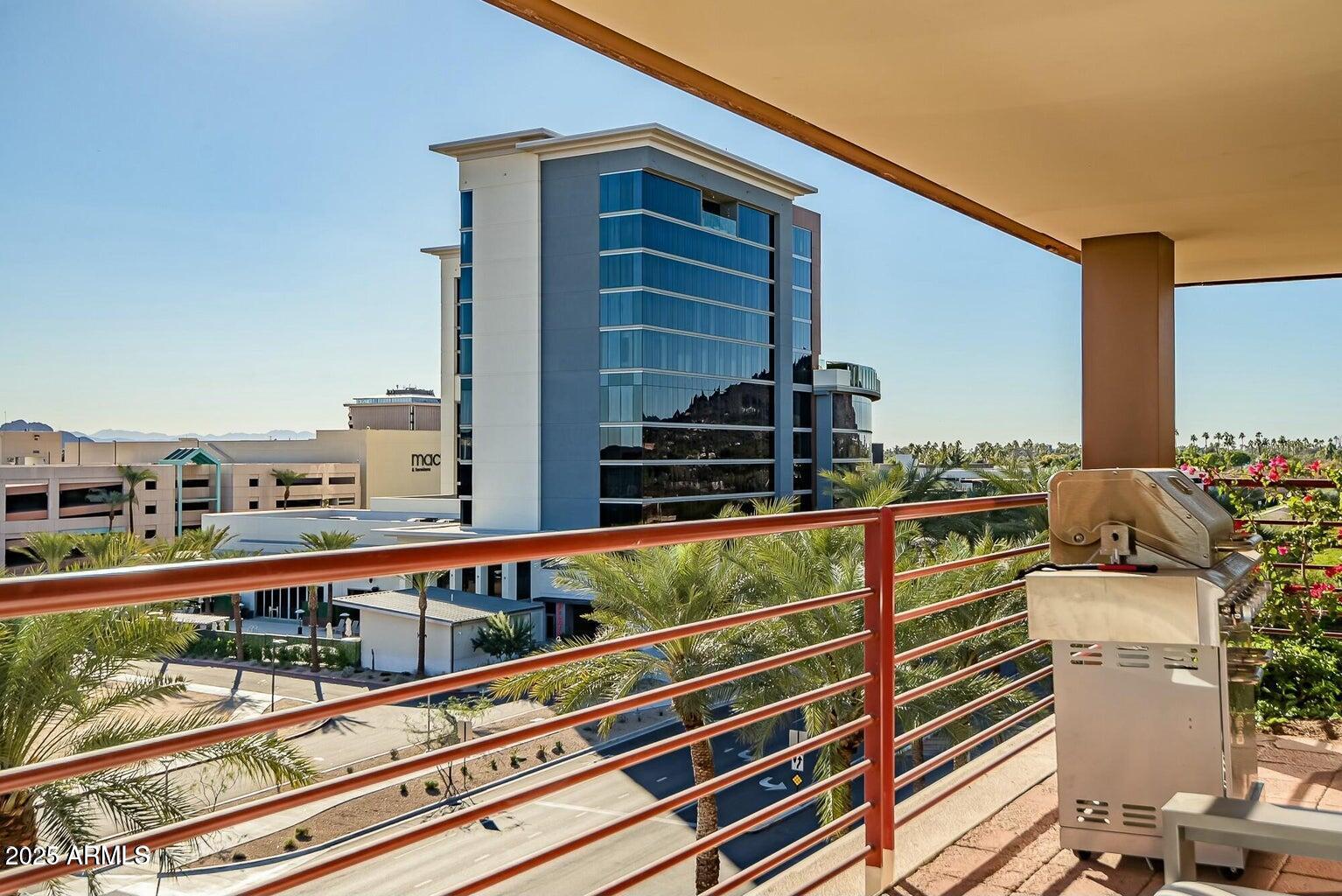 7147 E RANCHO VISTA Drive 6011